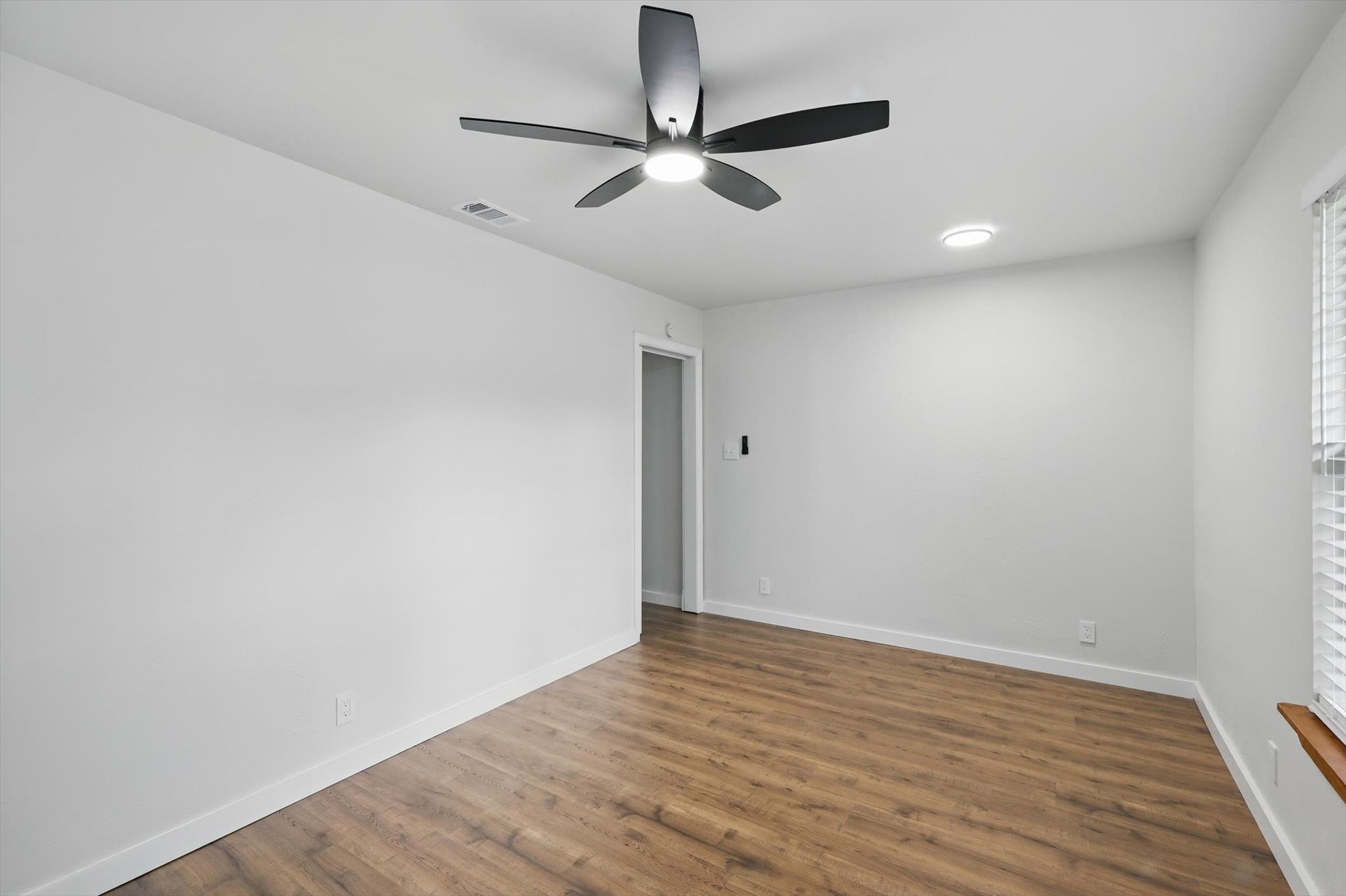76 Stonegate Drive , Bedford, TX, 76022 | 20887130 | Realty Texas LLC