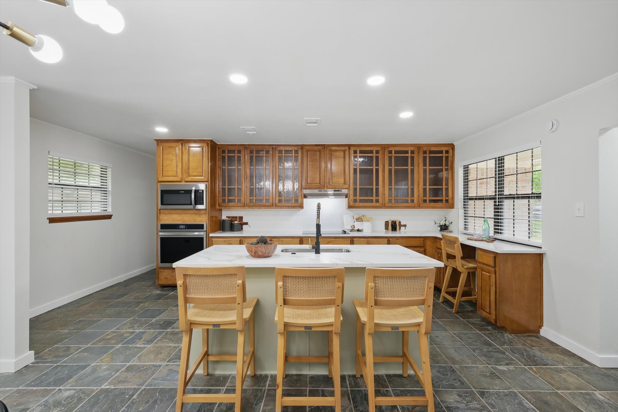 76 Stonegate Drive , Bedford, TX, 76022 | 20887130 | Realty Texas LLC