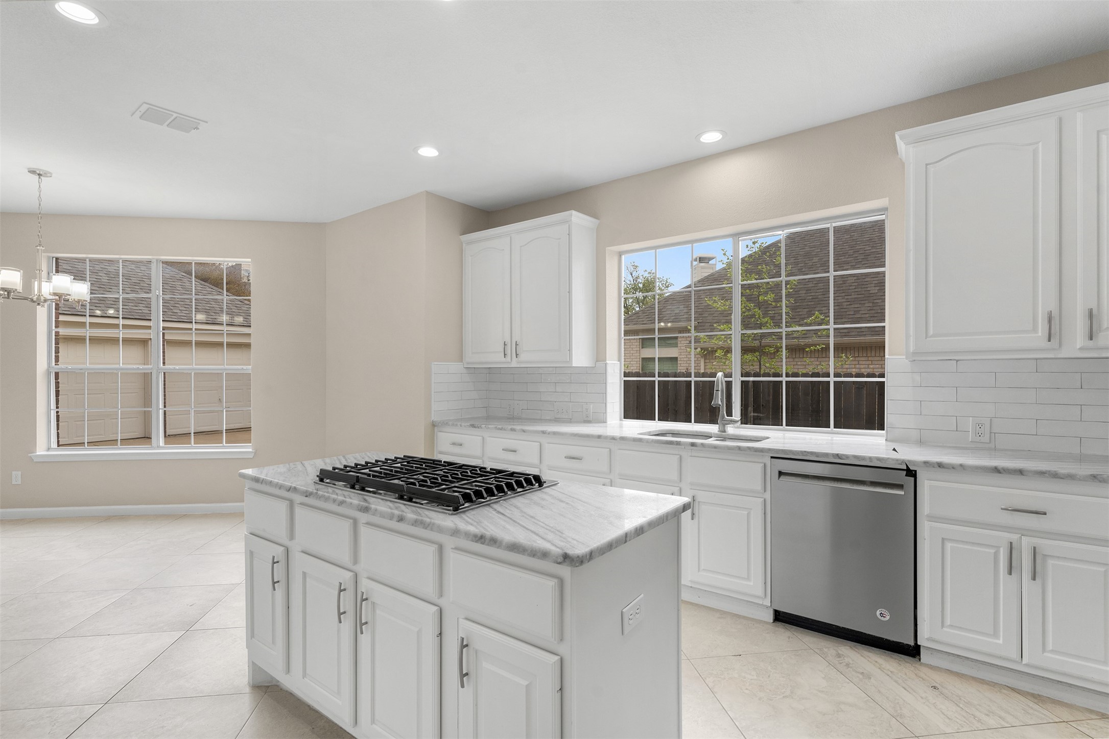 909 Rolling Ridge Drive , Keller, TX, 76248 | 20887930 | Realty Texas LLC