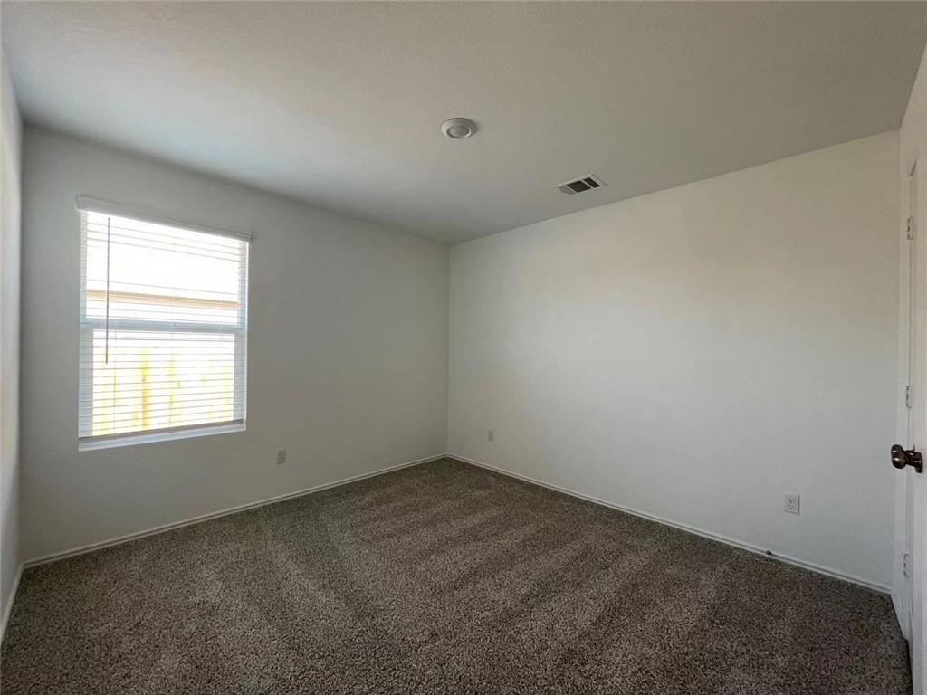 211 Coventry Drive , Hutto, TX, 78634 | 3691930 | Realty Texas LLC