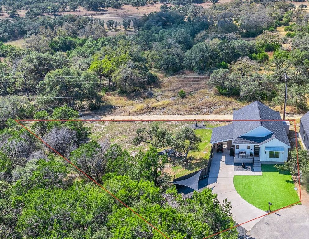 15 Sweetwater Circle , Wimberley, TX, 78676 | 9561702 | Realty Texas LLC