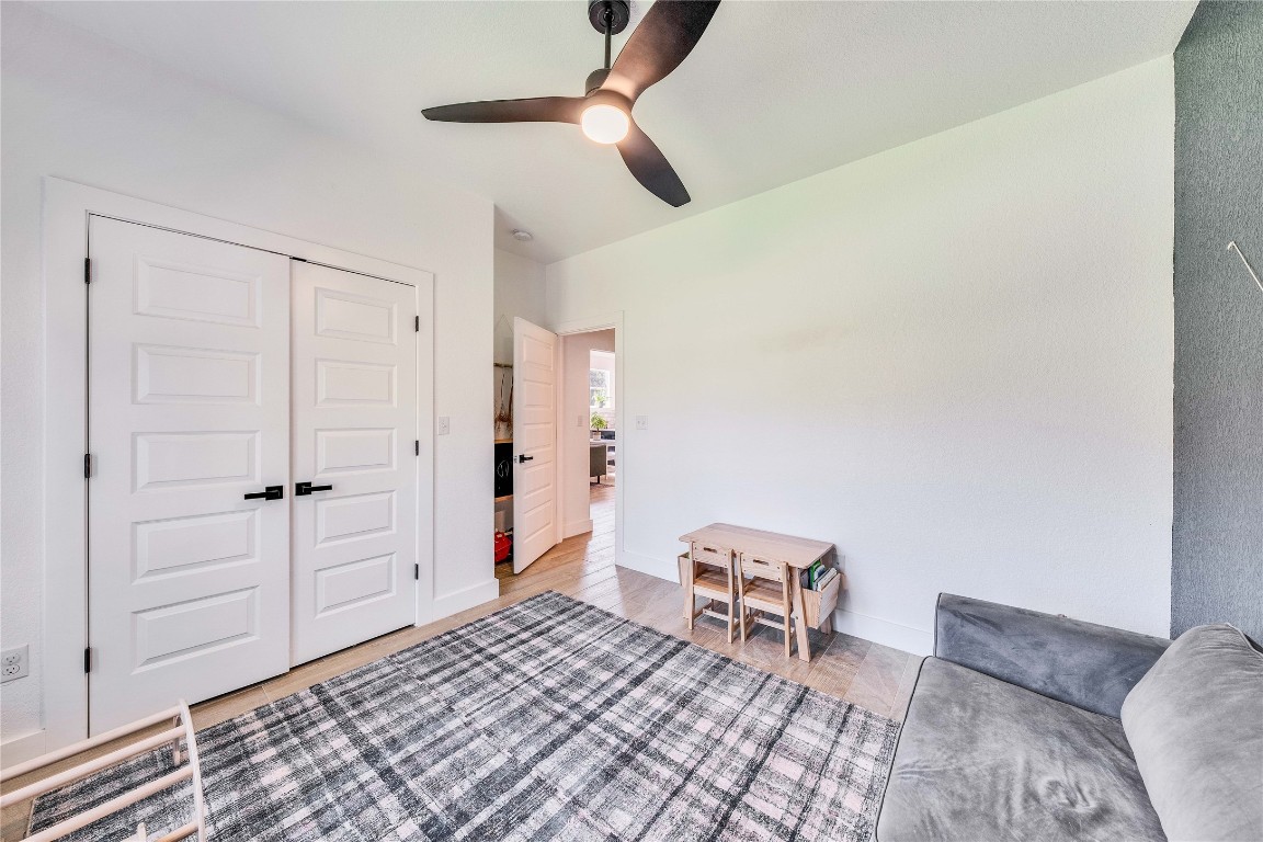 15 Sweetwater Circle , Wimberley, TX, 78676 | 9561702 | Realty Texas LLC