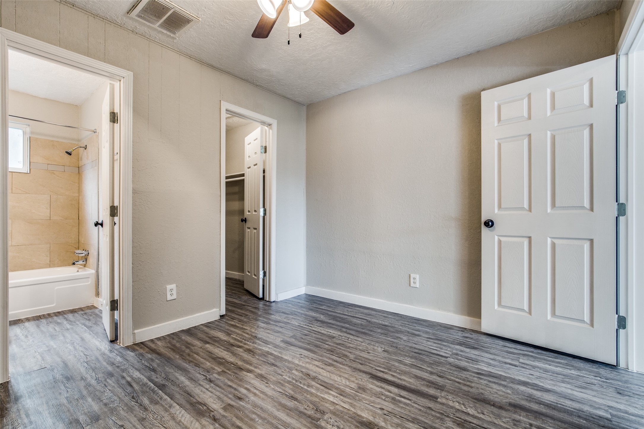 4820 Oak Ave Street 6 , Pasadena, TX, 77503 | 92724586 | Realty Texas LLC