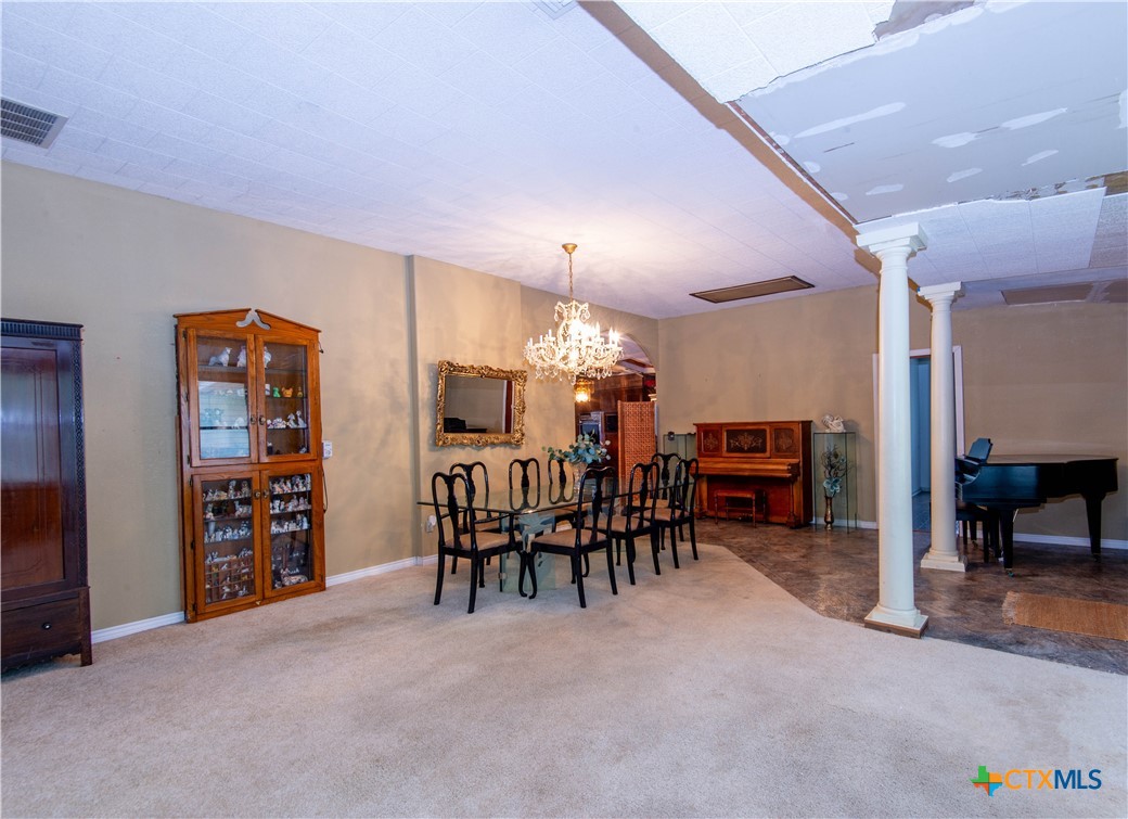 109 S Monroe Street , McGregor, TX, 76657 | 574935 | Realty Texas LLC