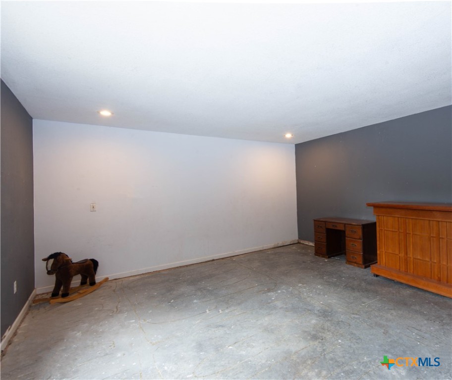 109 S Monroe Street , McGregor, TX, 76657 | 574935 | Realty Texas LLC