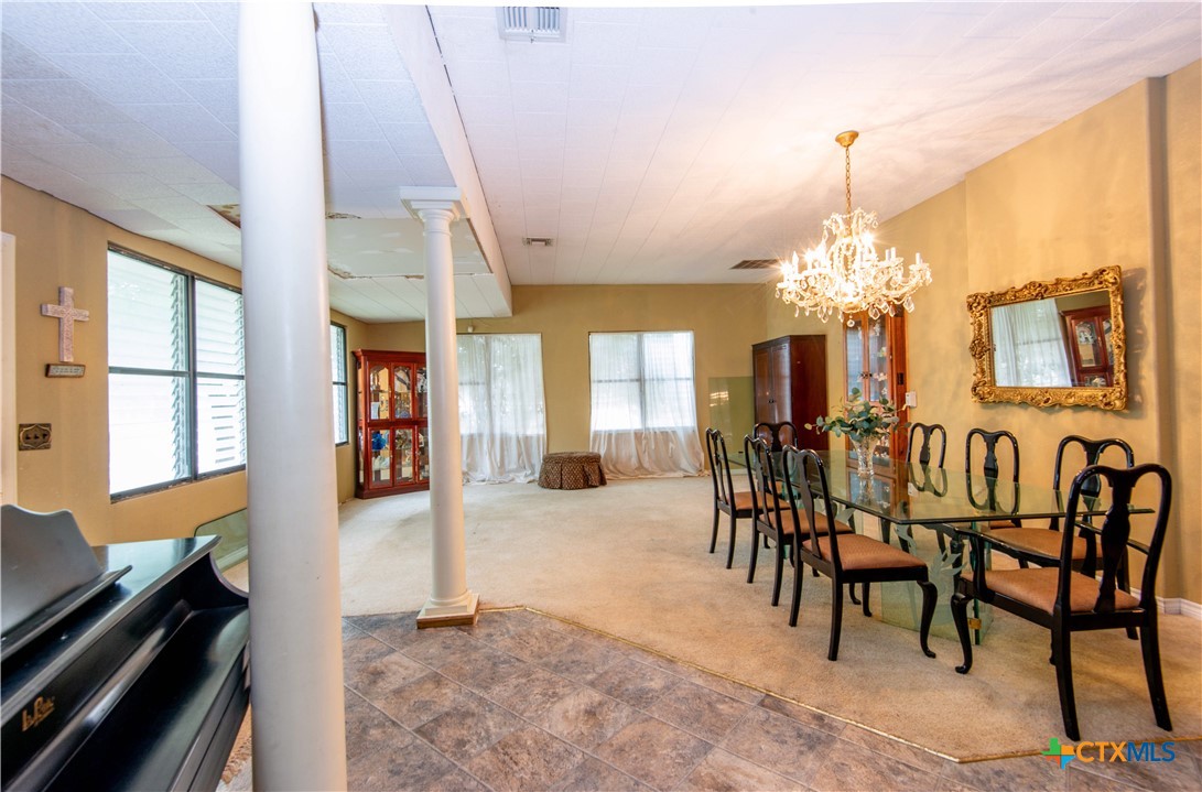 109 S Monroe Street , McGregor, TX, 76657 | 574935 | Realty Texas LLC
