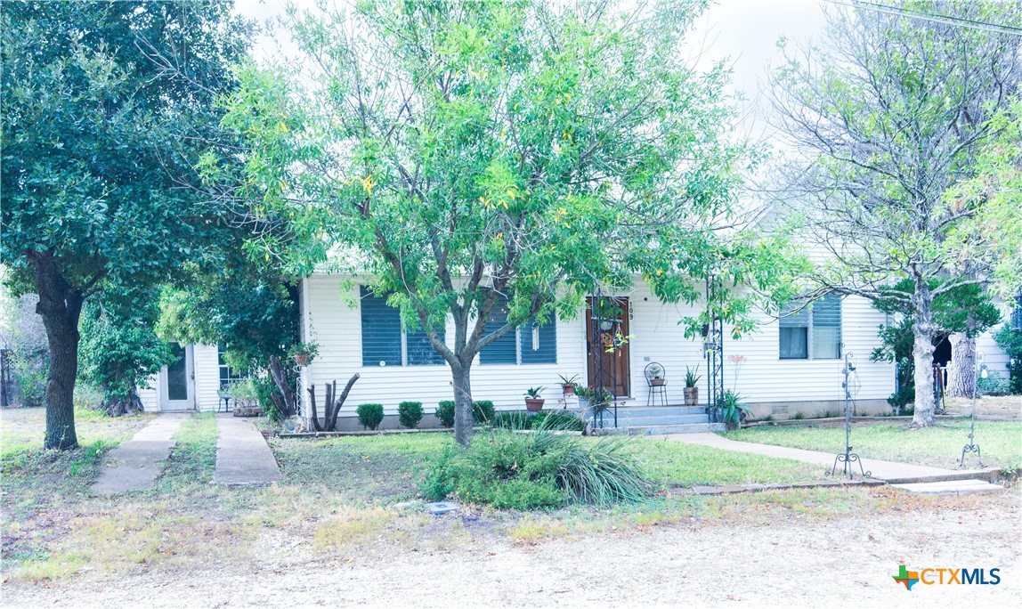 109 S Monroe Street , McGregor, TX, 76657 | 574935 | Realty Texas LLC