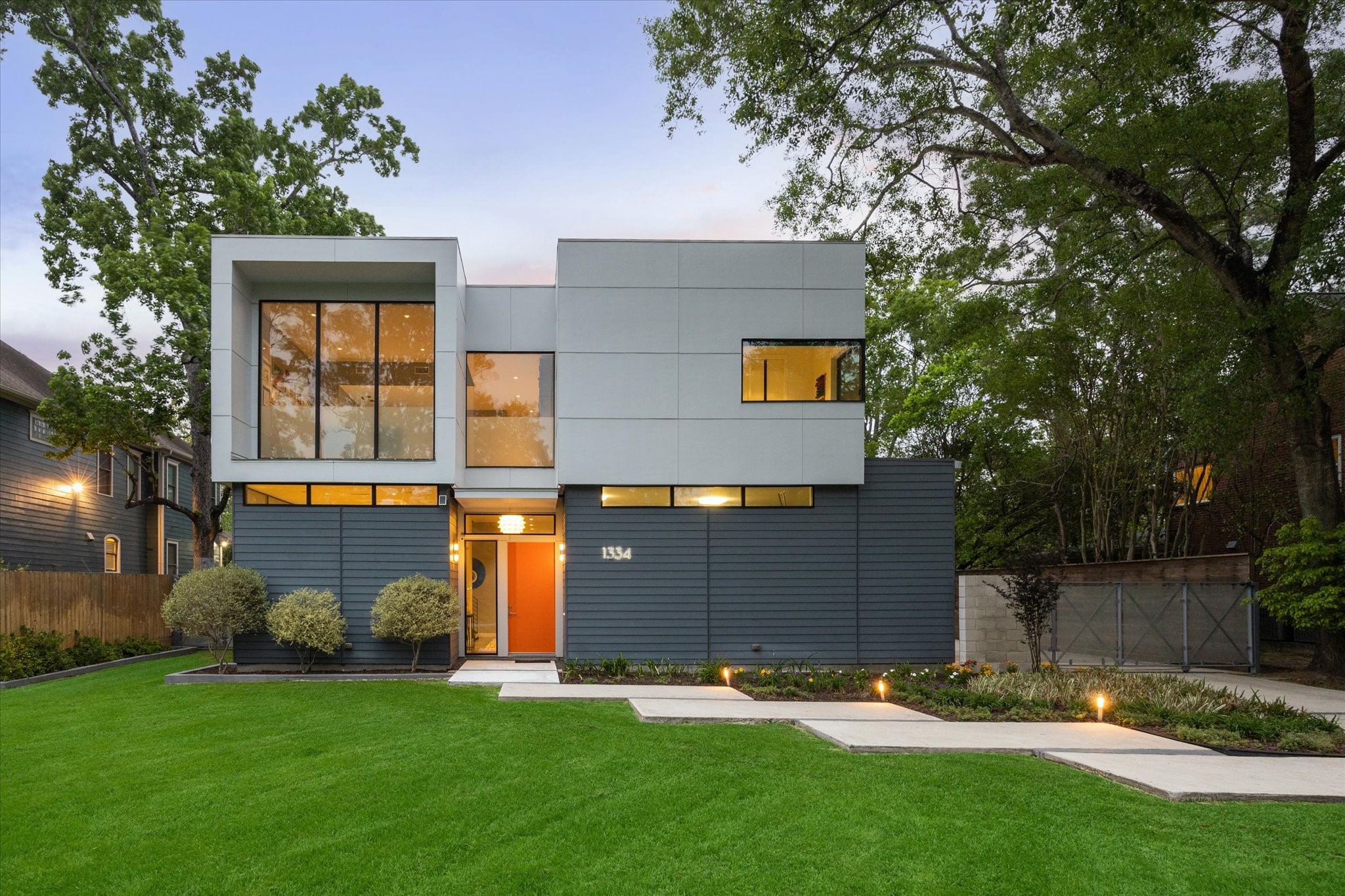 1334 Sue Barnett Drive, Houston, TX, 77018 | 3821563 | Realty Texas LLC