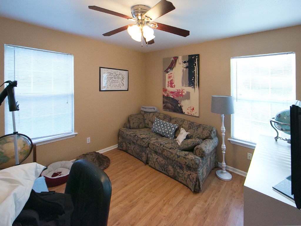 3304 S Oak Drive B , Austin, TX, 78704 | 5377890 | Realty Texas LLC