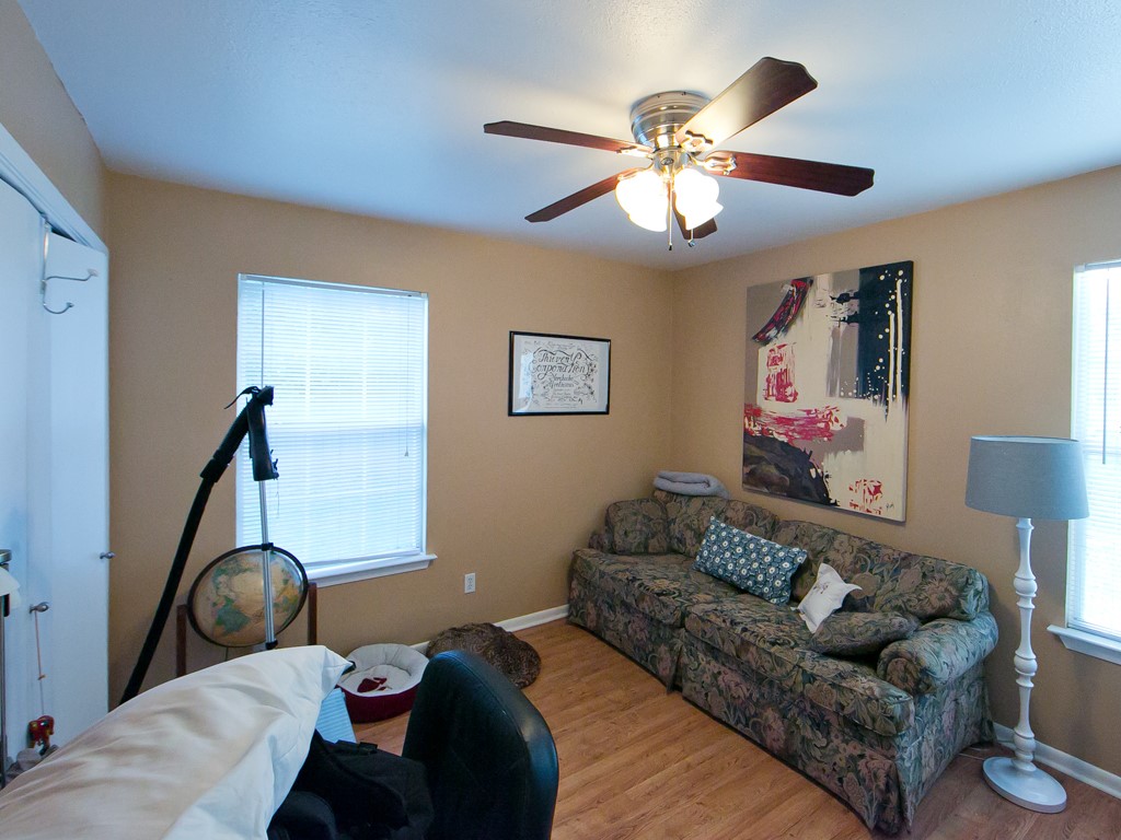 3304 S Oak Drive B , Austin, TX, 78704 | 5377890 | Realty Texas LLC