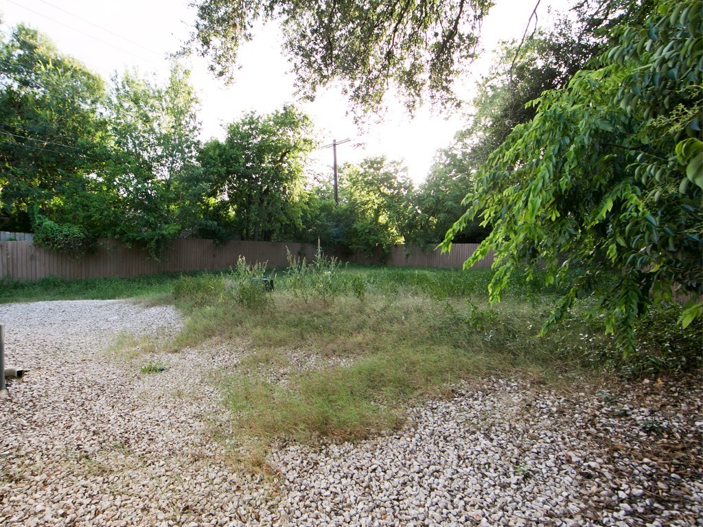 3304 S Oak Drive B , Austin, TX, 78704 | 5377890 | Realty Texas LLC