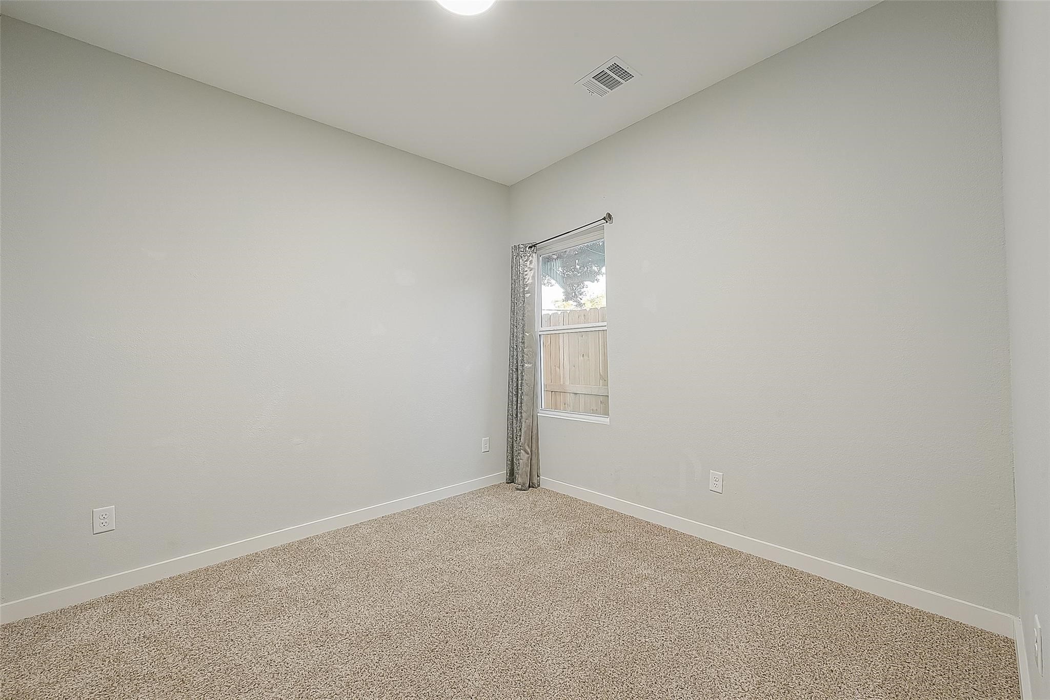 336 De Haven Street , Houston, TX, 77029 | 13102571 | Realty Texas LLC