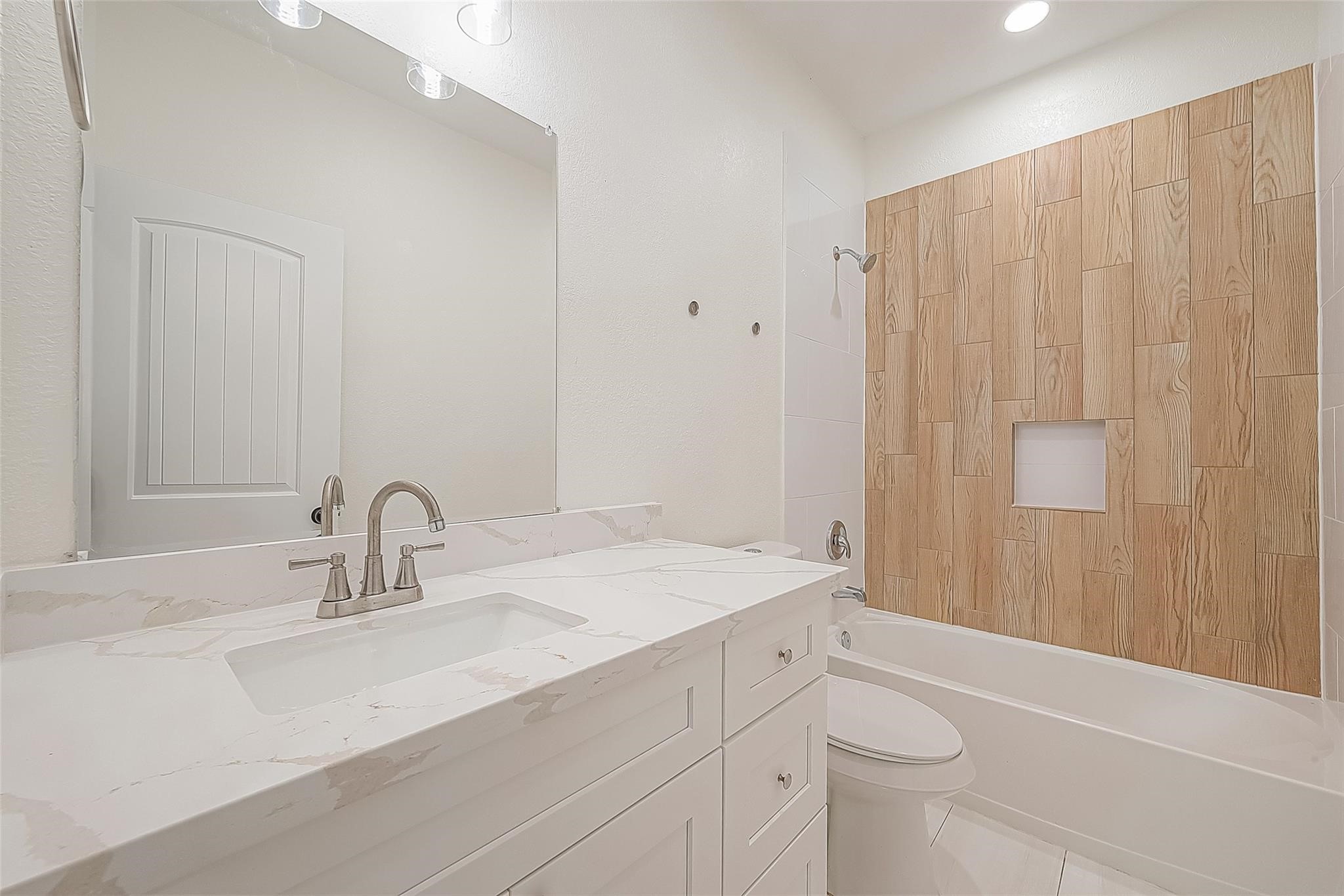 336 De Haven Street , Houston, TX, 77029 | 13102571 | Realty Texas LLC