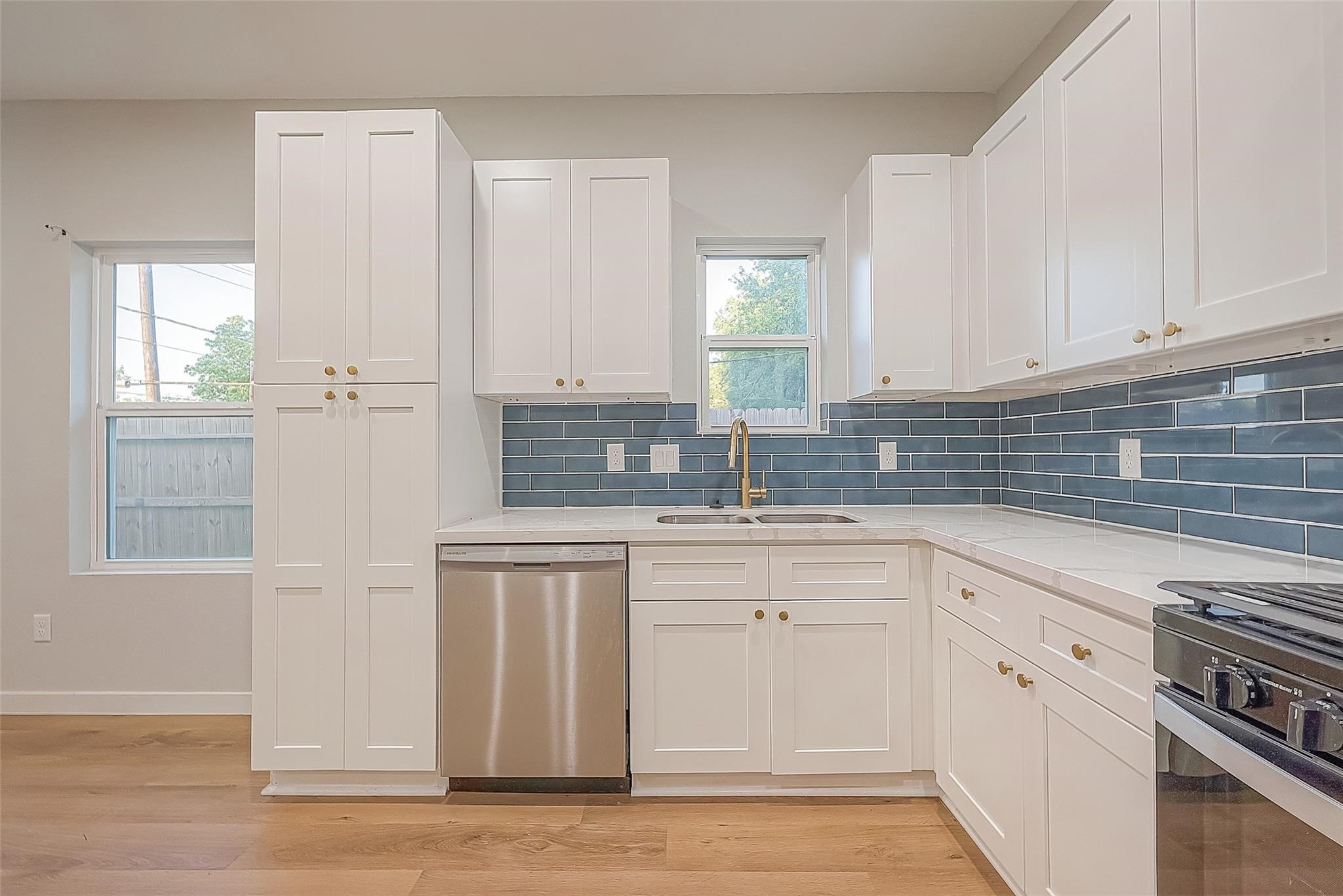 336 De Haven Street , Houston, TX, 77029 | 13102571 | Realty Texas LLC