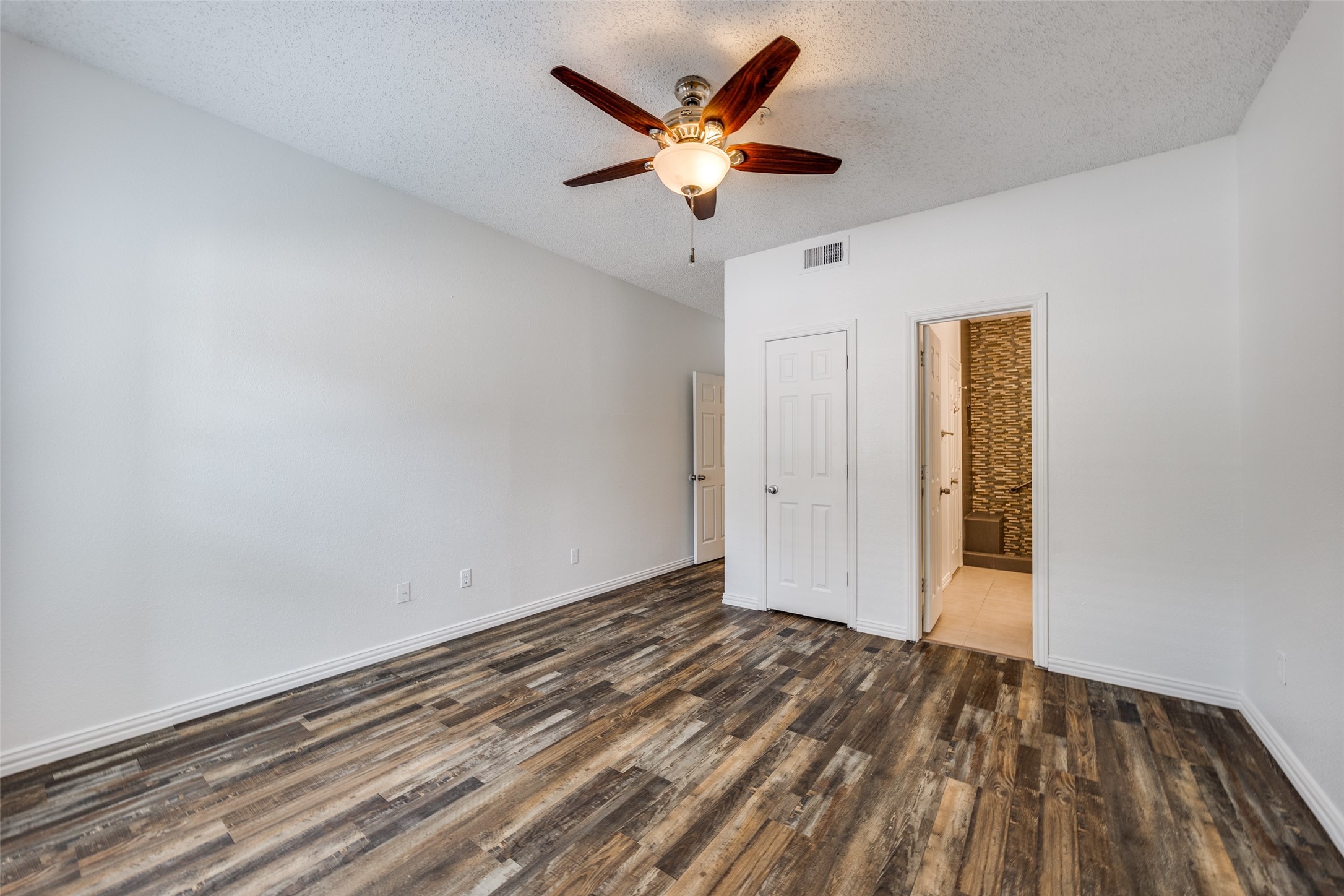5565 Preston Oaks Road 152 , Dallas, TX, 75254 | 20830595 | Realty Texas LLC