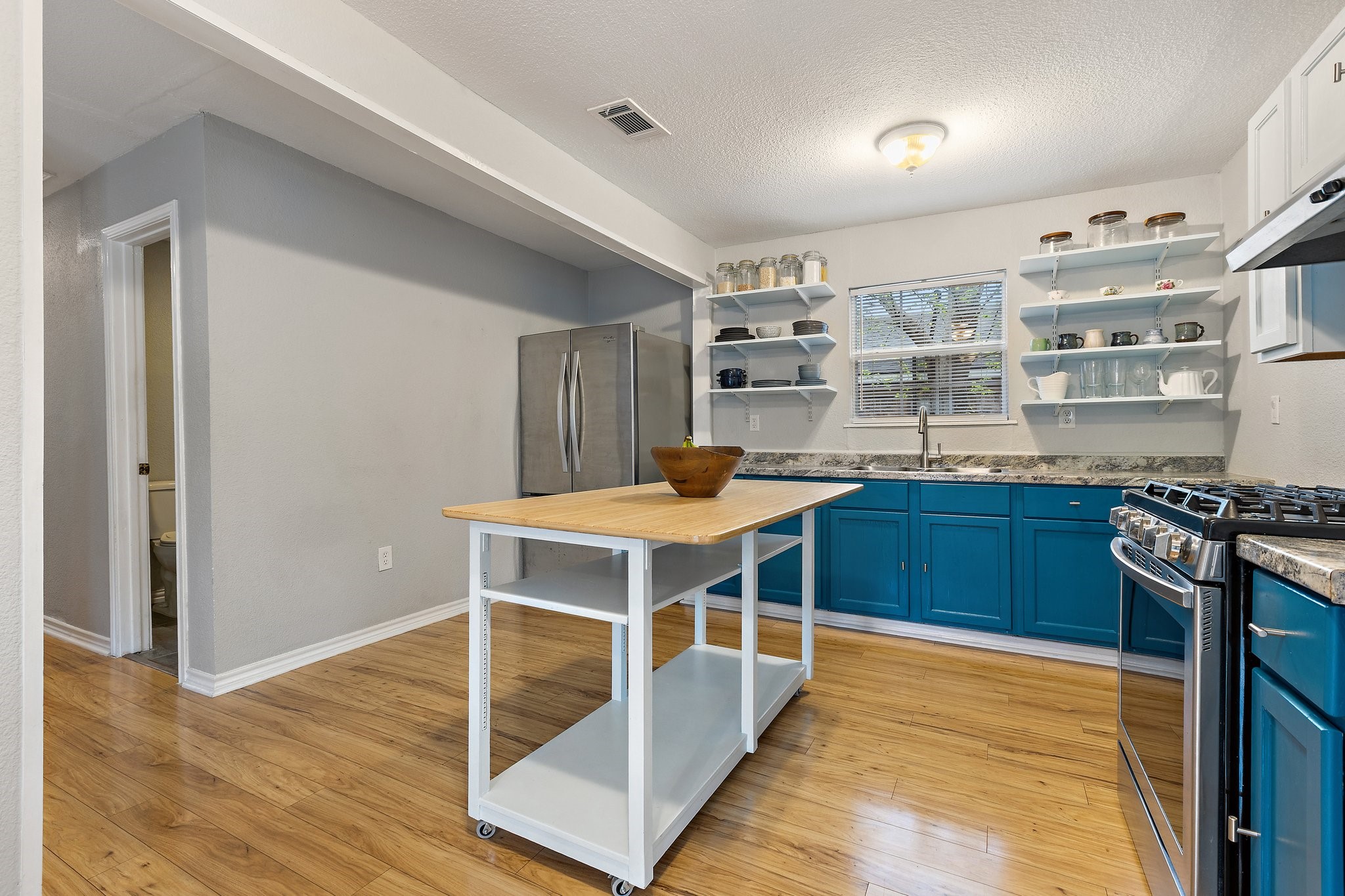 4131 Odessa Street , Dallas, TX, 75212 | 20888976 | Realty Texas LLC