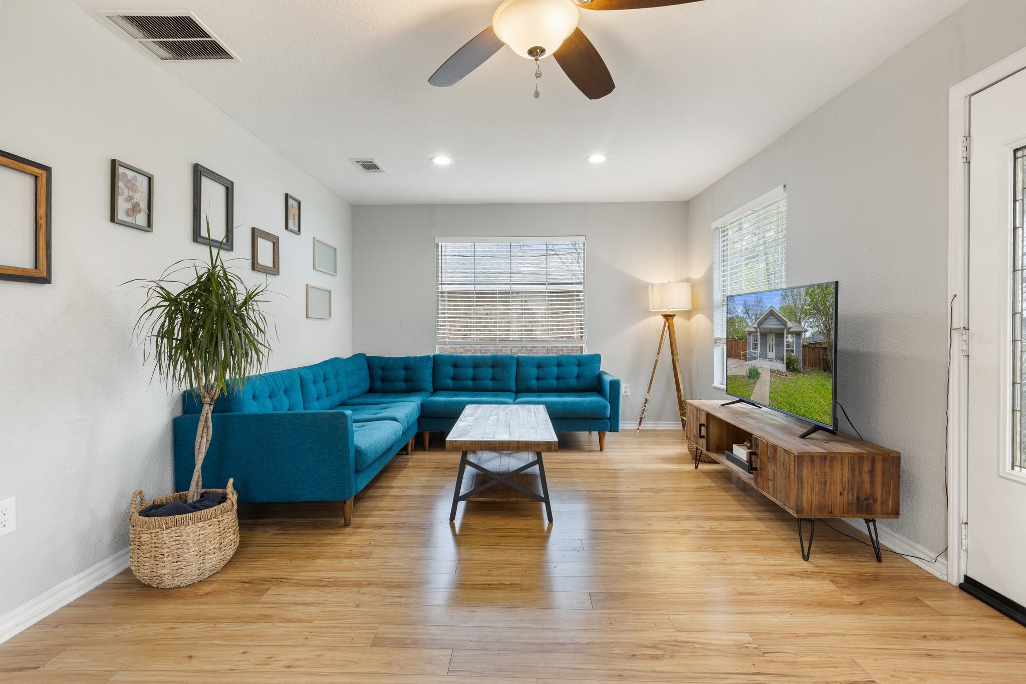 4131 Odessa Street , Dallas, TX, 75212 | 20888976 | Realty Texas LLC