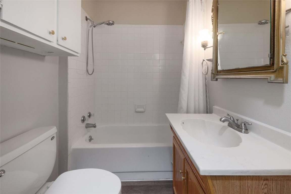 2318 Willow Street A,Austin, TX 78702