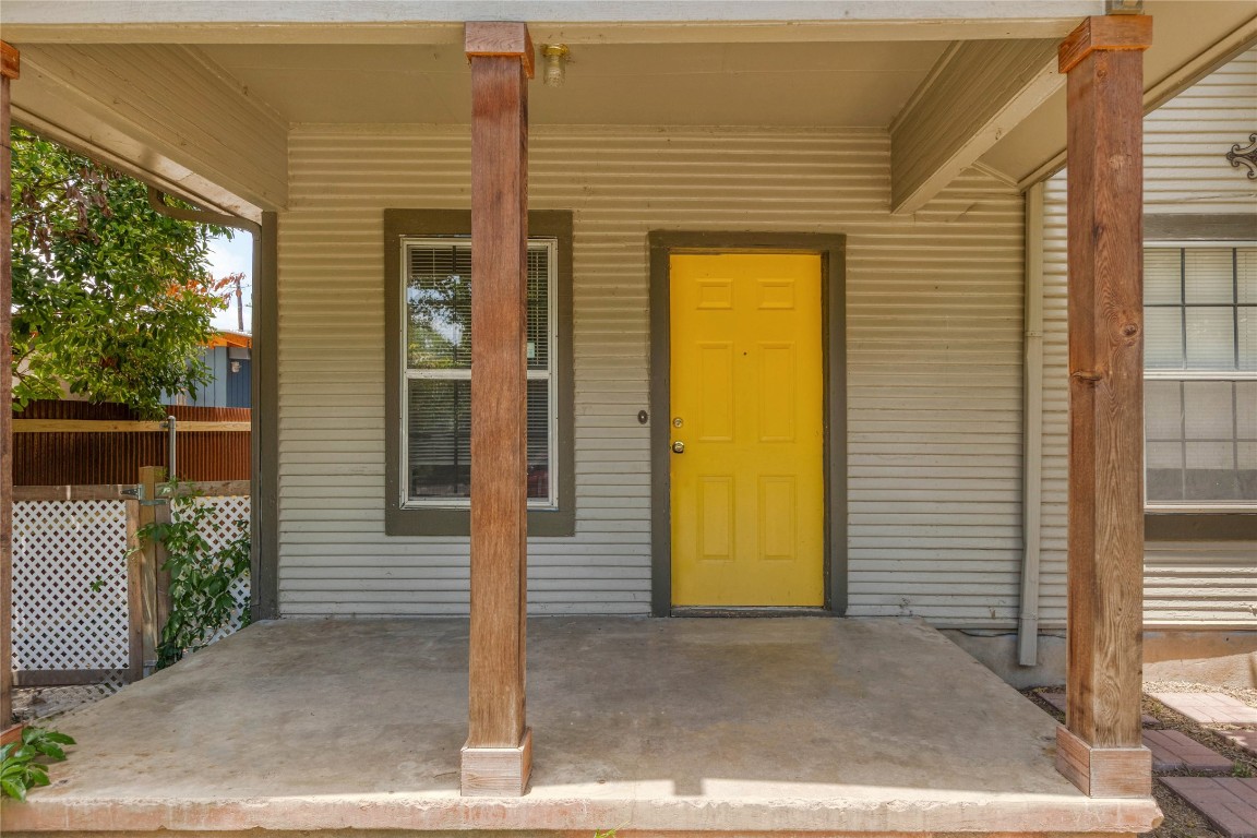 2318 Willow Street A,Austin, TX 78702