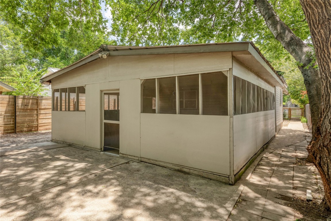 2318 Willow Street A,Austin, TX 78702
