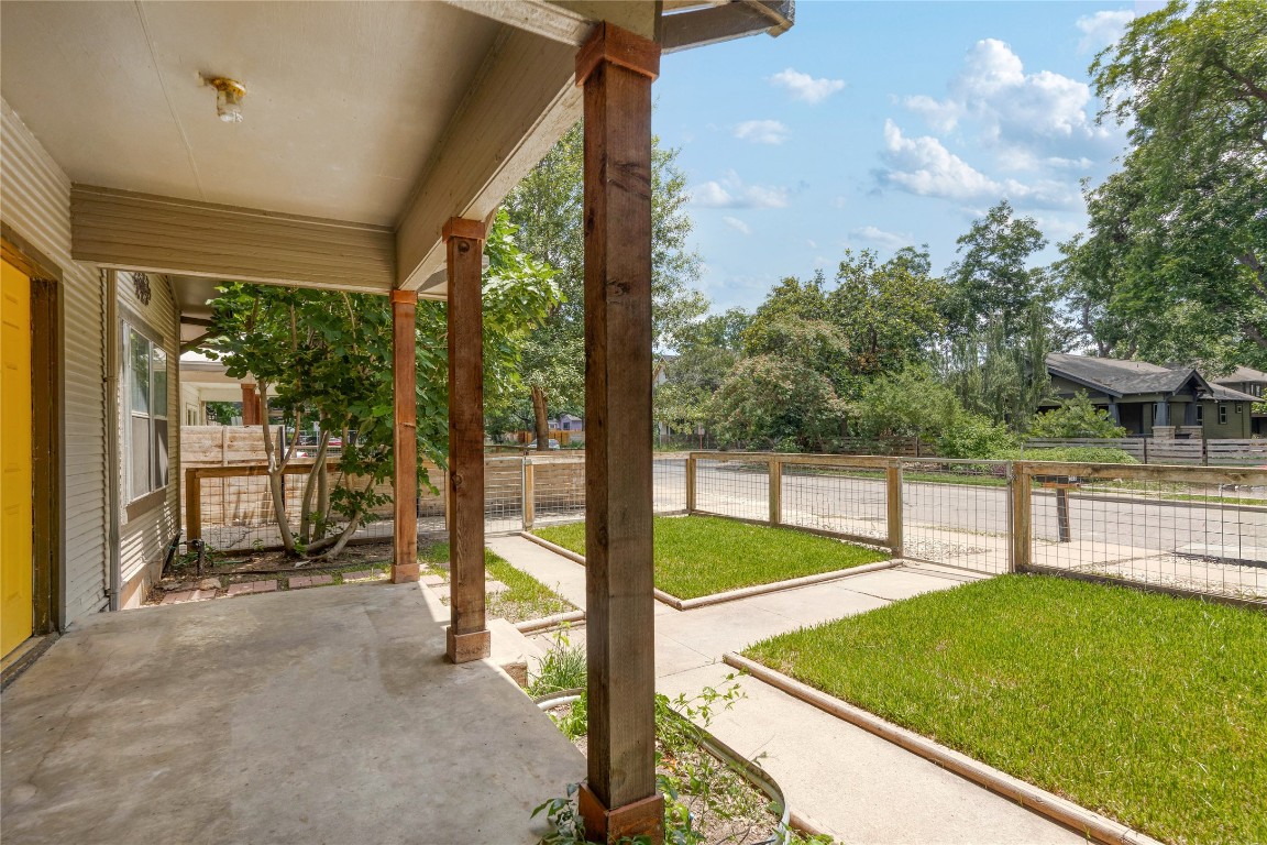 2318 Willow Street A,Austin, TX 78702