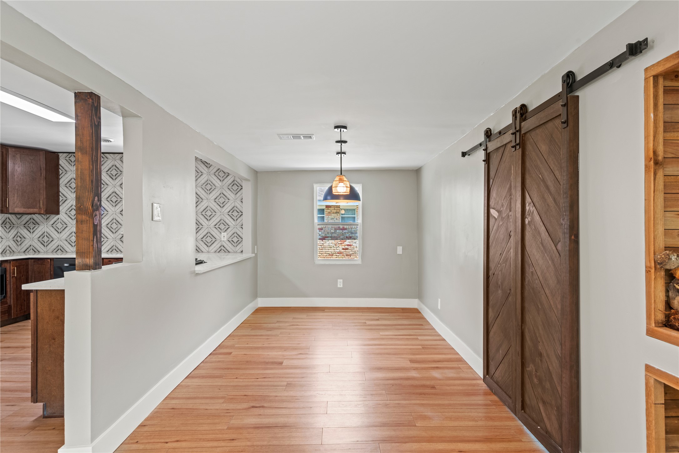 307 Dickey Drive , Euless, TX, 76040 | 20886735 | Realty Texas LLC