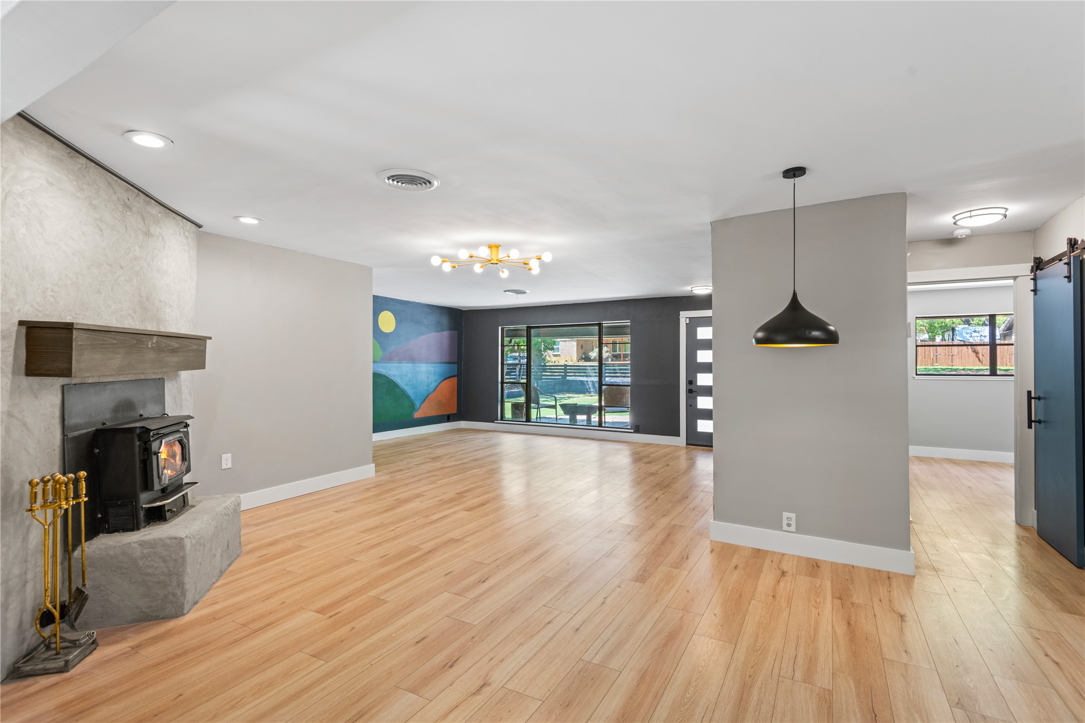 307 Dickey Drive , Euless, TX, 76040 | 20886735 | Realty Texas LLC
