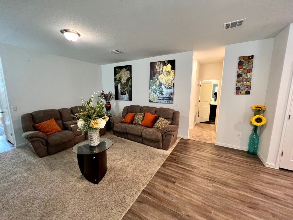 19312 Caymus Drive , Pflugerville, TX, 78660 | 5801149 | Realty Texas LLC