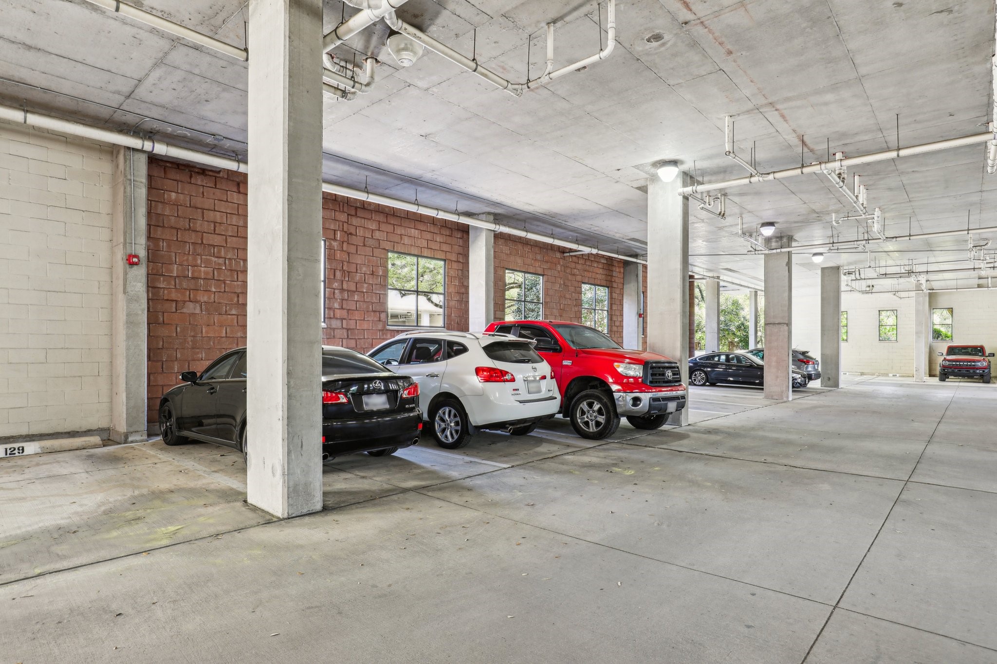 2950 Mckinney Avenue 211 , Dallas, TX, 75204 | 20890050 | Realty Texas LLC