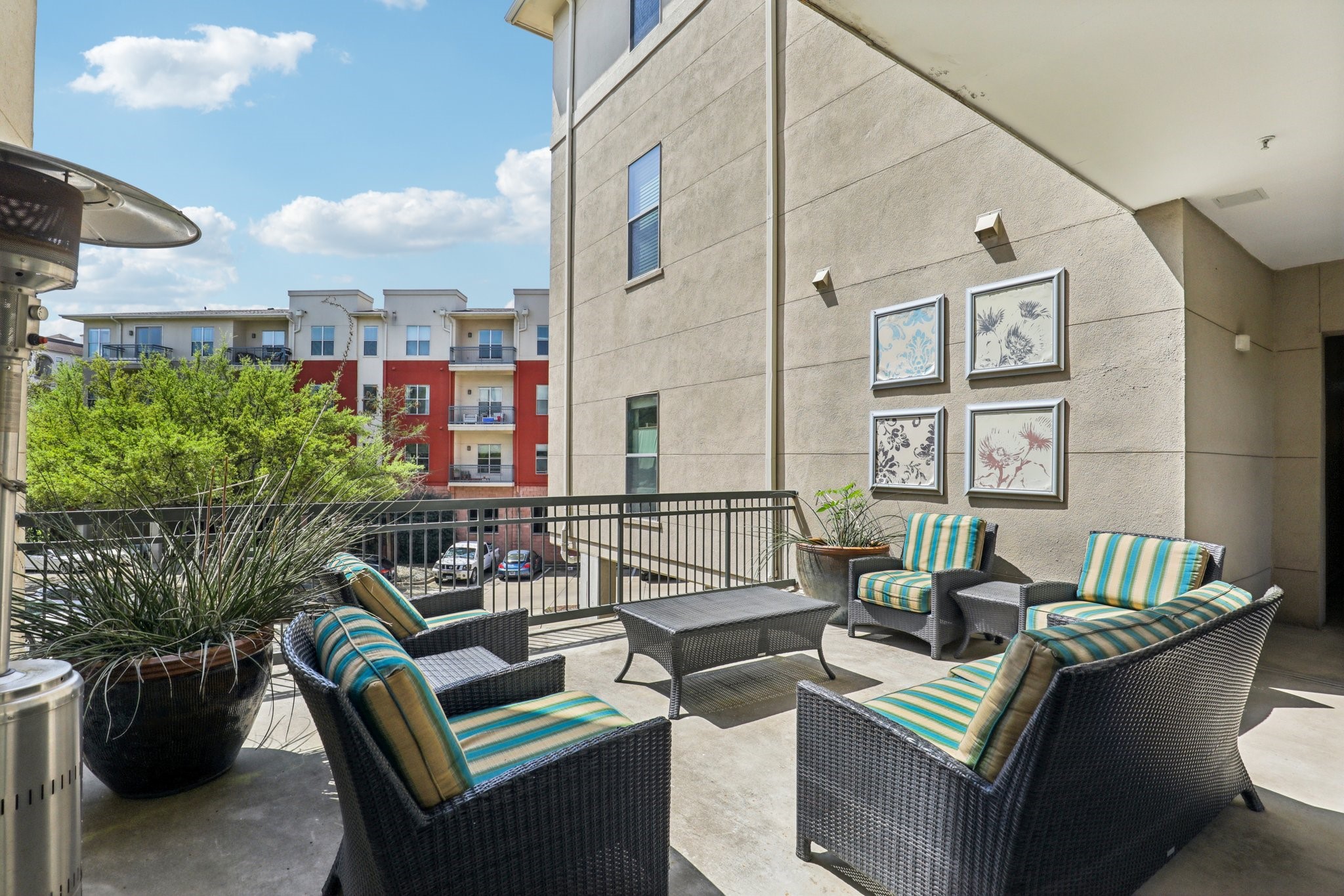 2950 Mckinney Avenue 211 , Dallas, TX, 75204 | 20890050 | Realty Texas LLC
