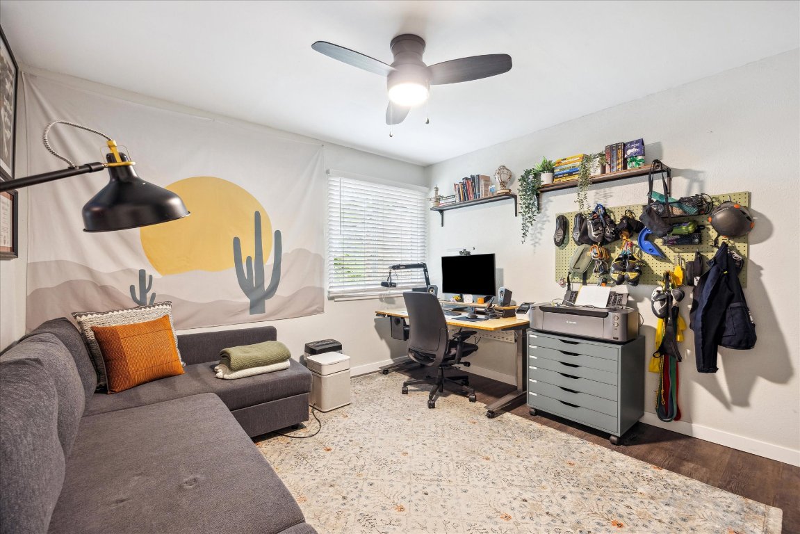 8900 Parkfield Drive B , Austin, TX, 78758 | 2476358 | Realty Texas LLC