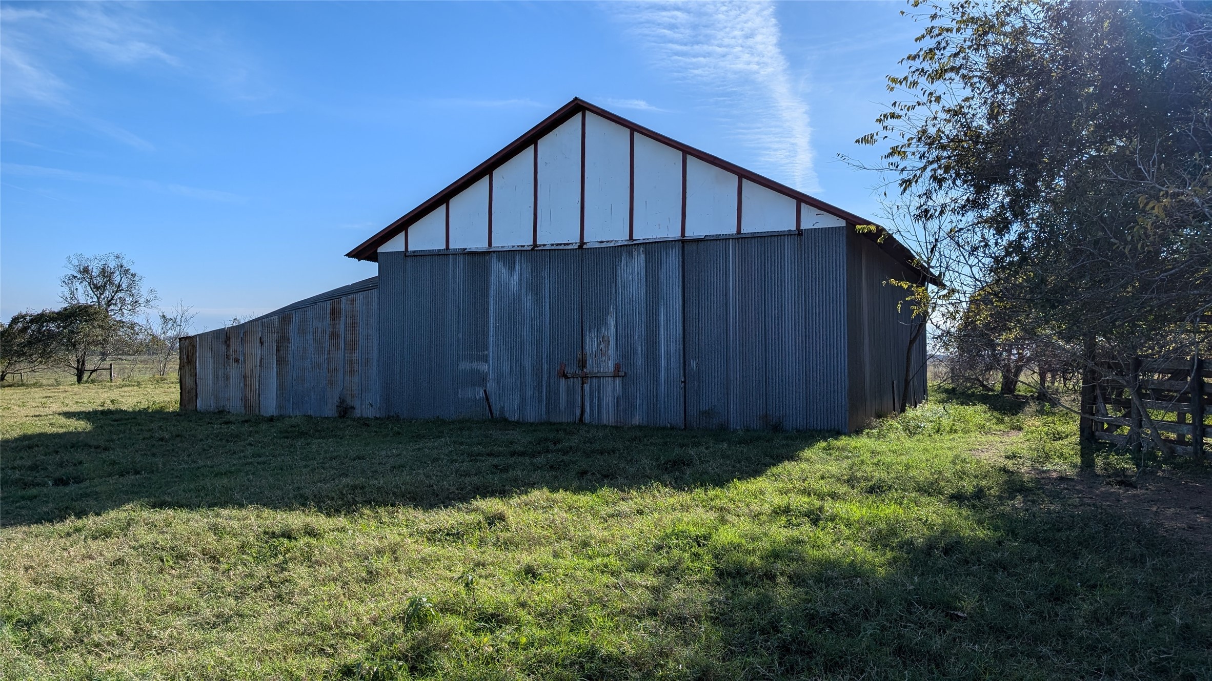 811 County Road 230 , Wharton, TX, 77488 | 24106554 | Realty Texas LLC