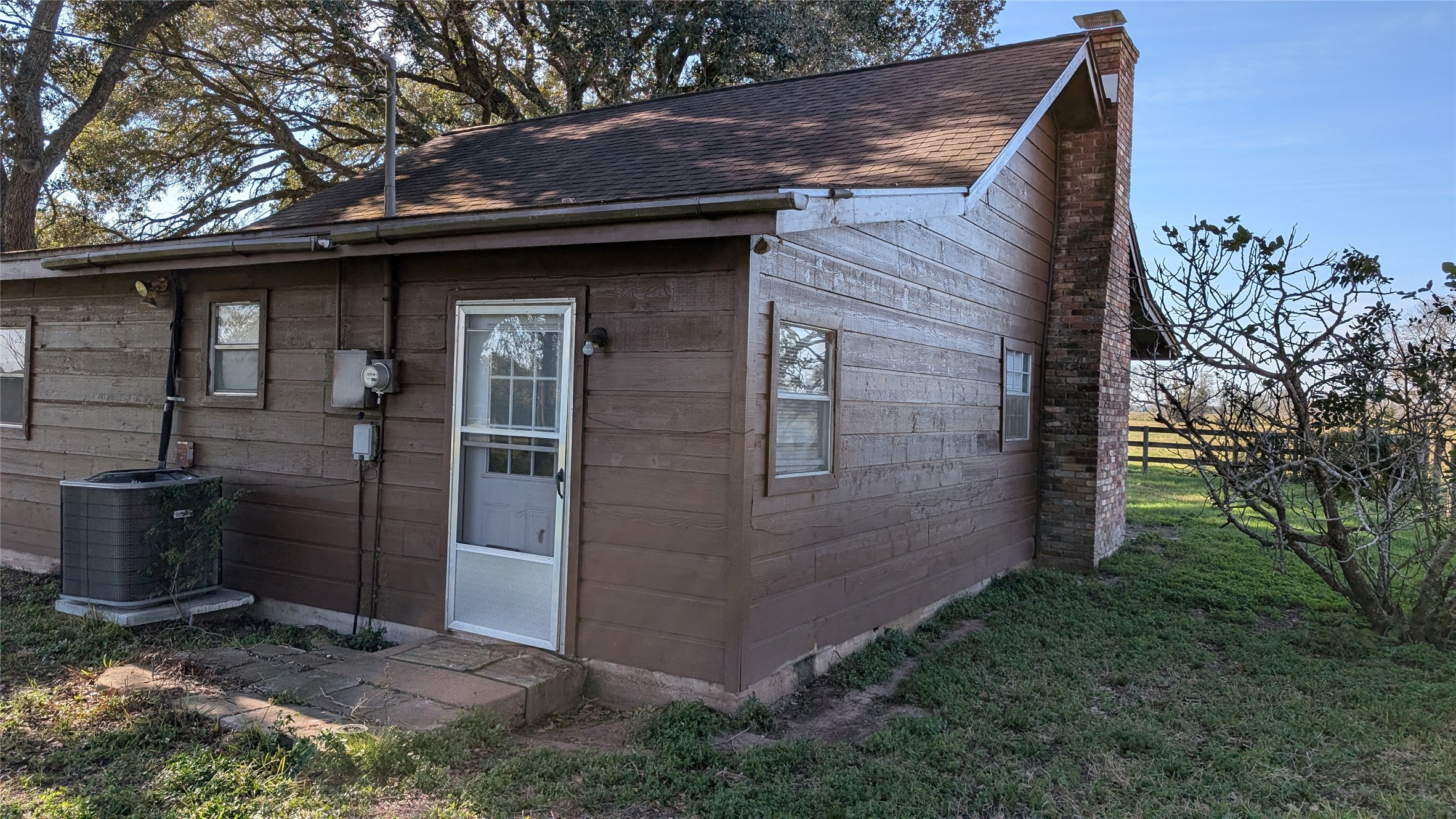 811 County Road 230 , Wharton, TX, 77488 | 24106554 | Realty Texas LLC