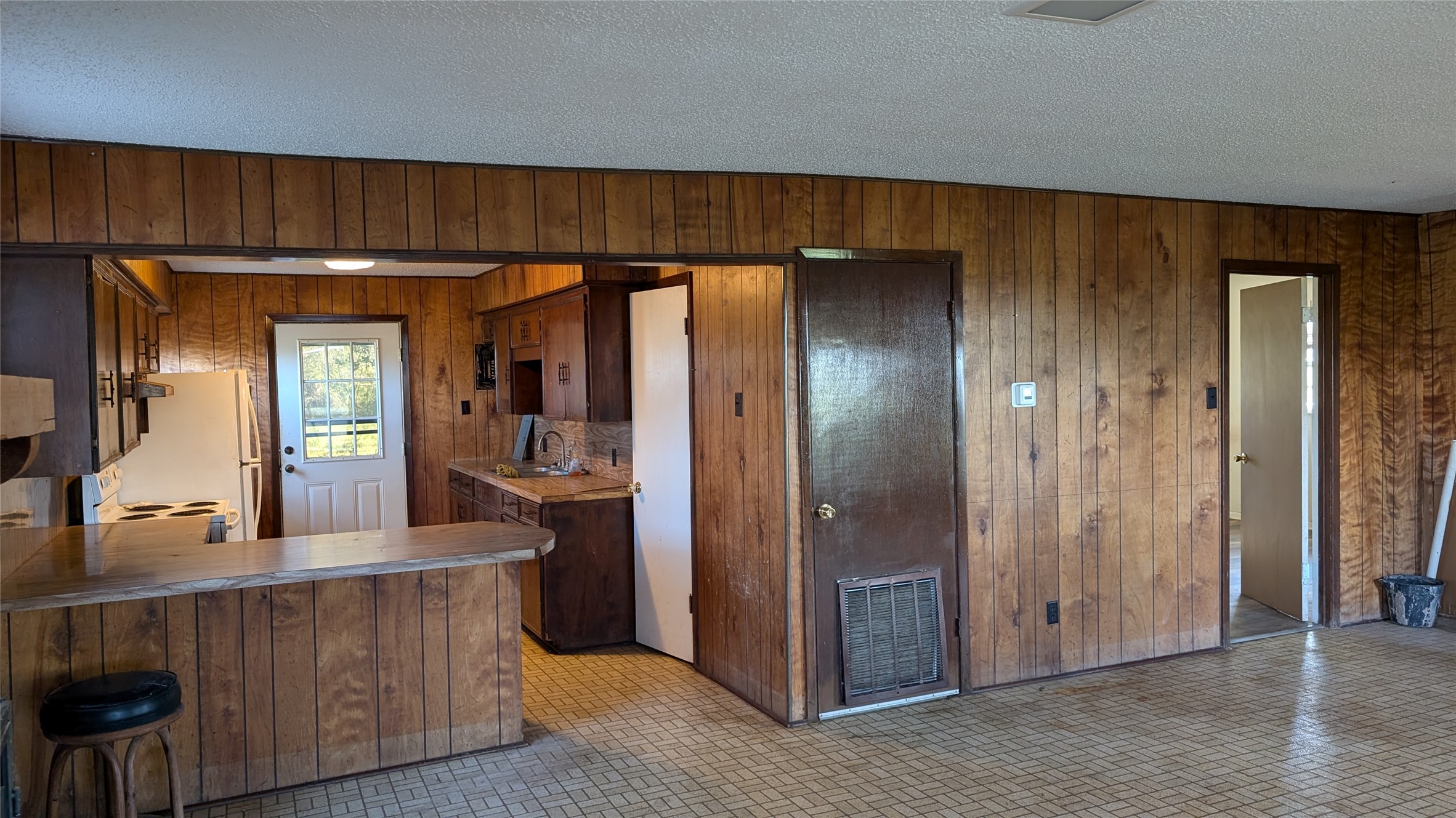 811 County Road 230 , Wharton, TX, 77488 | 24106554 | Realty Texas LLC