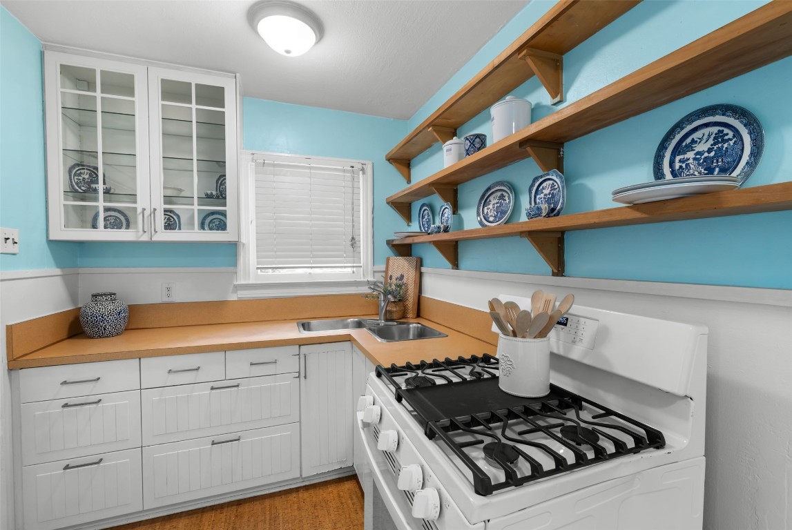 2108 Rountree Drive , Austin, TX, 78722 | 3771946 | Realty Texas LLC