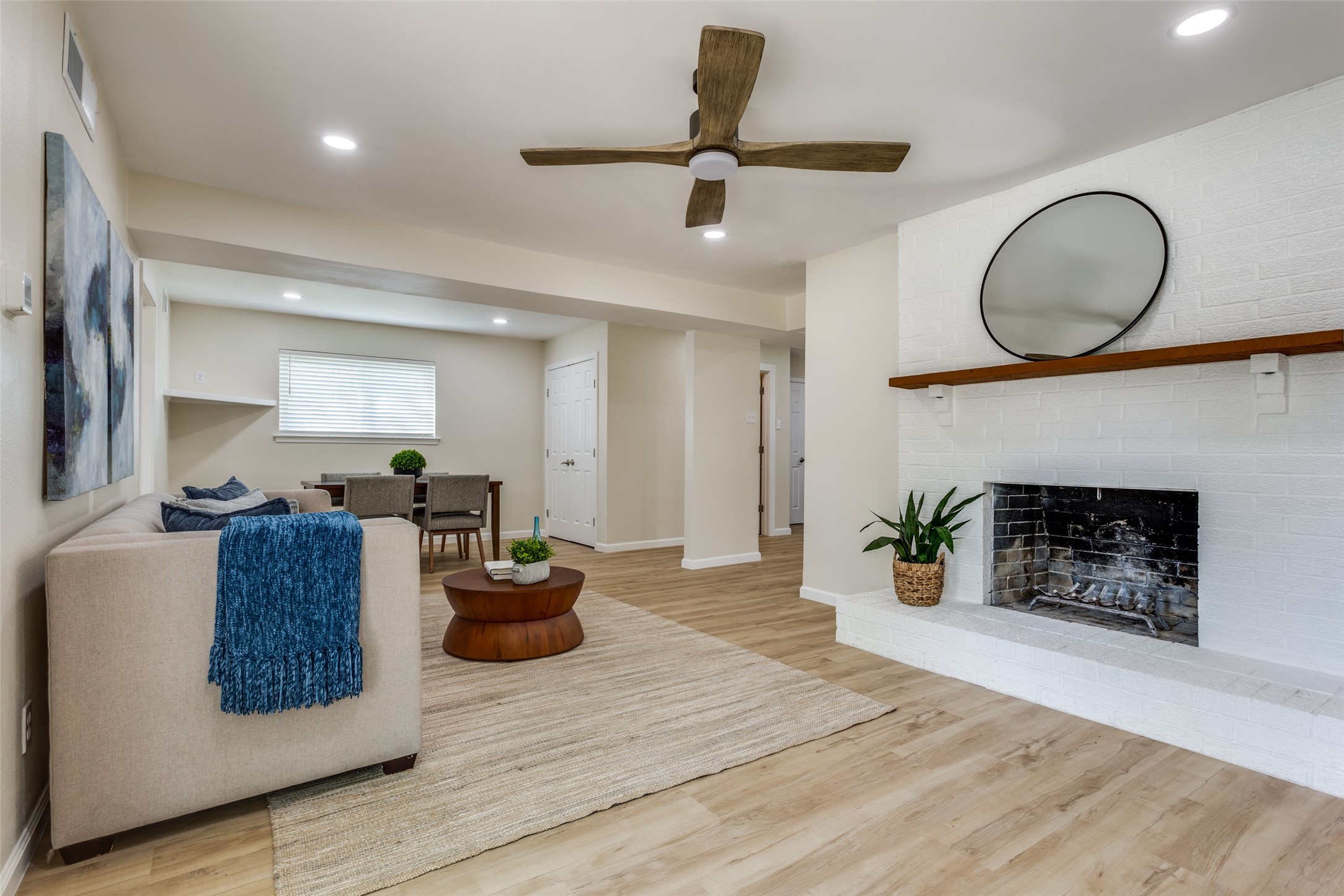 1614 Kingsbridge Drive , Garland, TX, 75044 | 20889727 | Realty Texas LLC