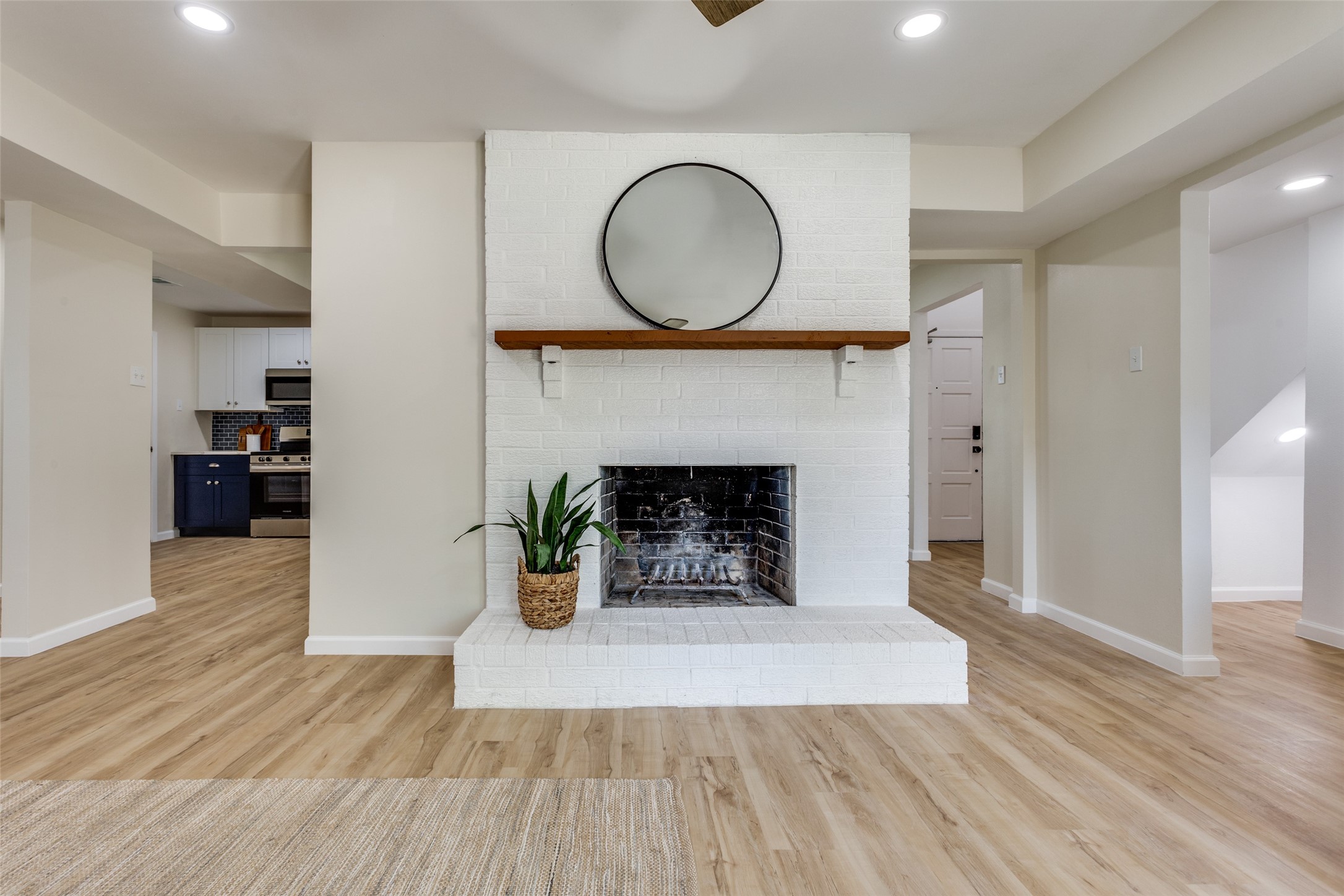 1614 Kingsbridge Drive , Garland, TX, 75044 | 20889727 | Realty Texas LLC
