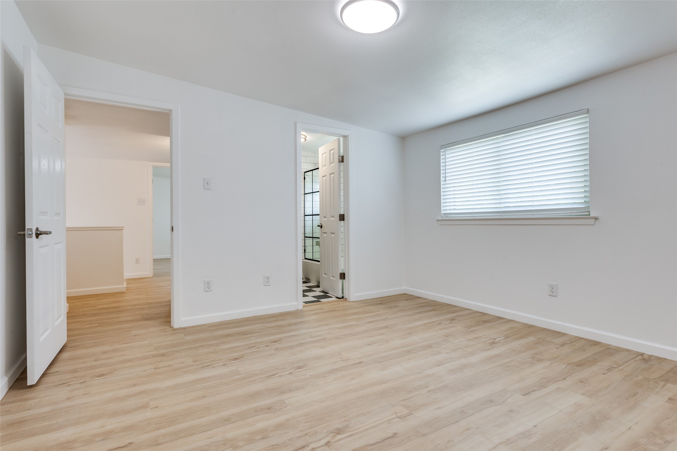1614 Kingsbridge Drive , Garland, TX, 75044 | 20889727 | Realty Texas LLC