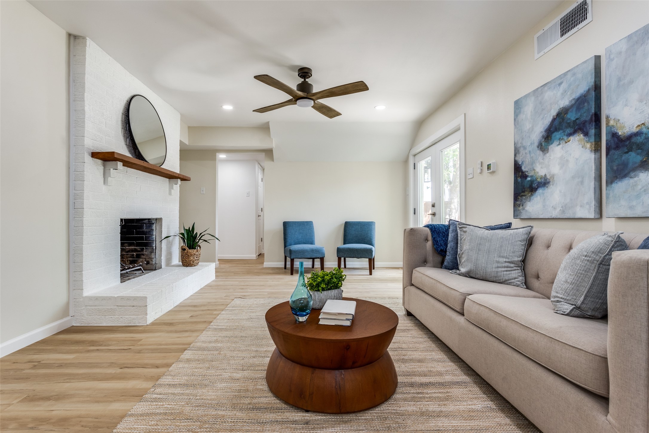 1614 Kingsbridge Drive , Garland, TX, 75044 | 20889727 | Realty Texas LLC