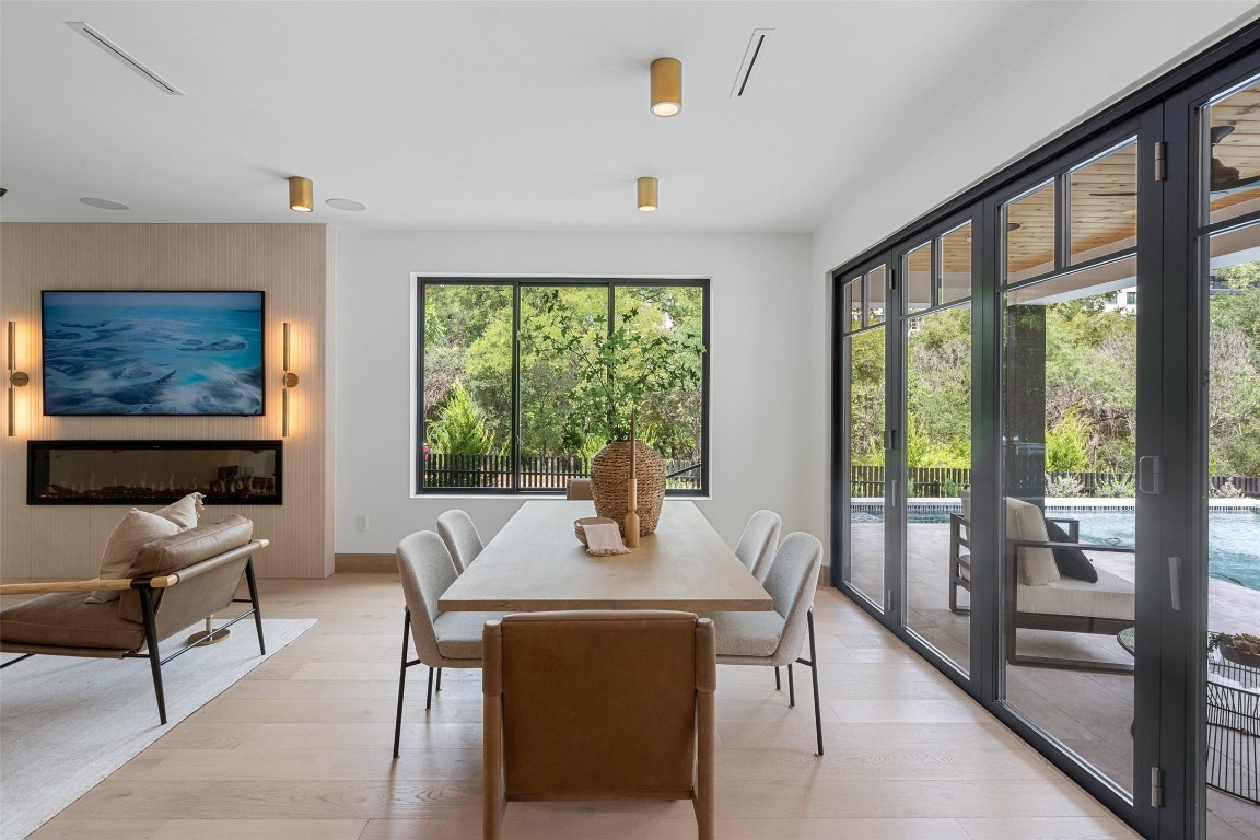 1106 W Monroe Street , Austin, TX, 78704 | 7408168 | Realty Texas LLC