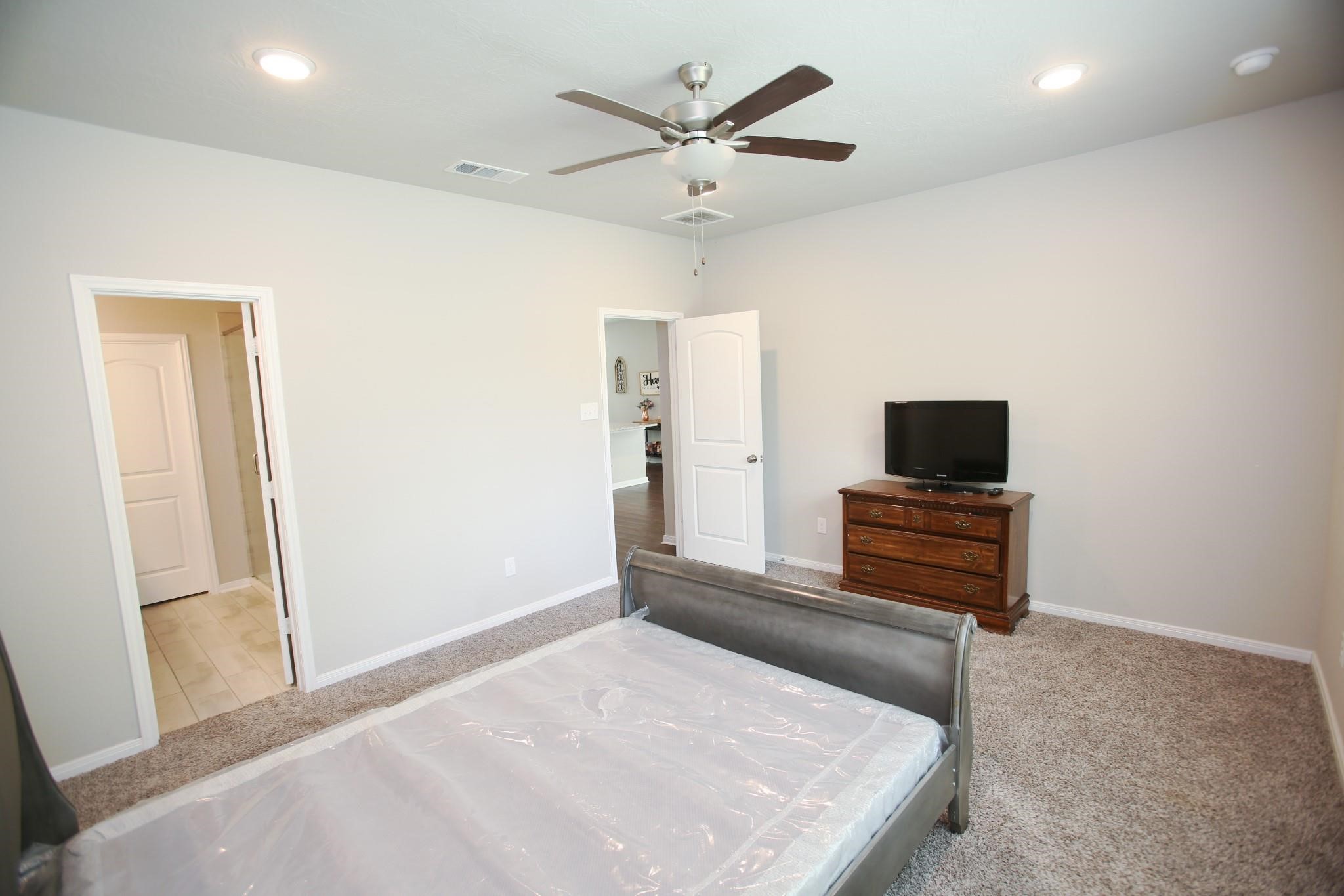 115 Austin Road , Angleton, TX, 77515 | 17365898 | Realty Texas LLC