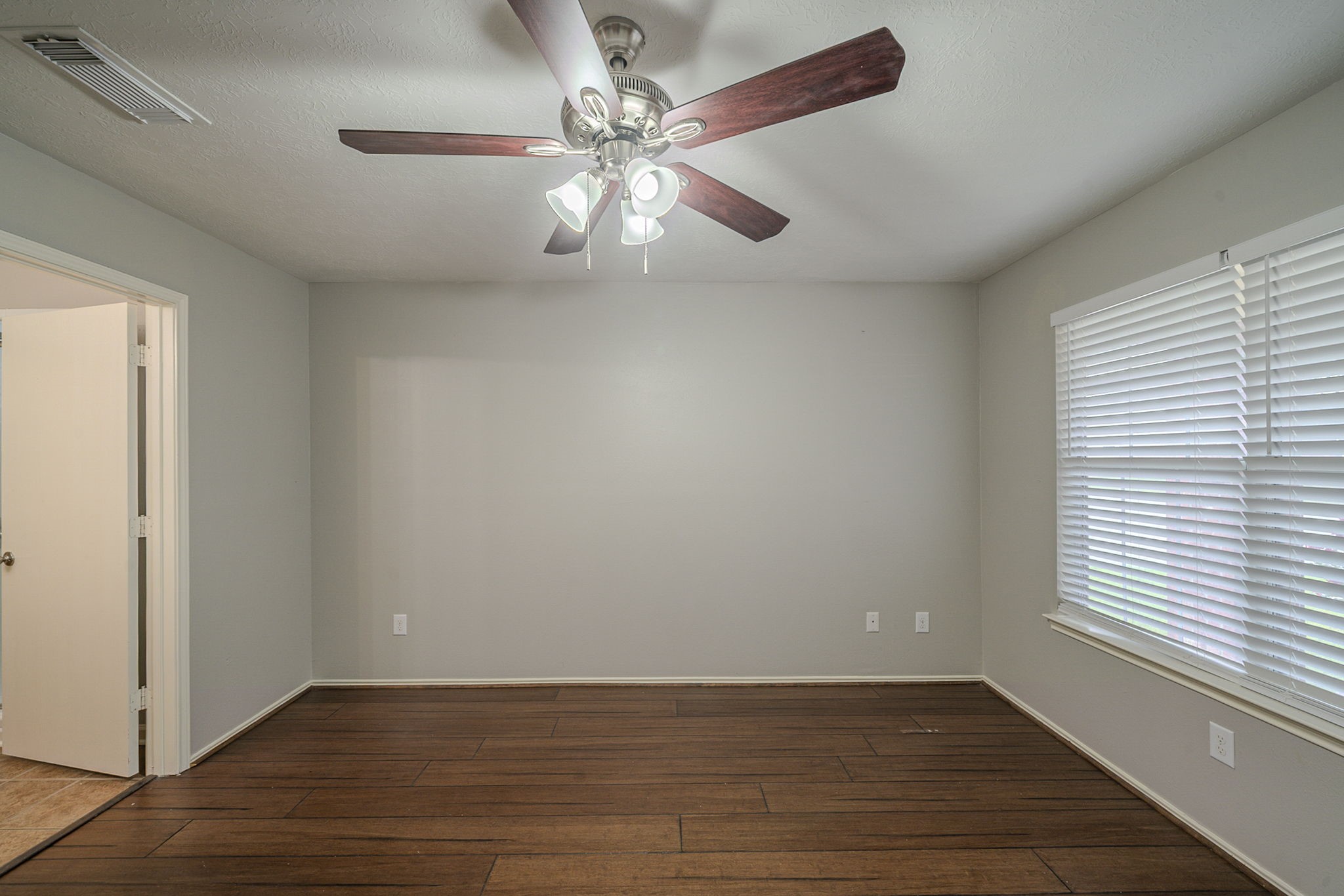1402 Rising Springs Lane , Houston, TX, 77073 | 18747174 | Realty Texas LLC