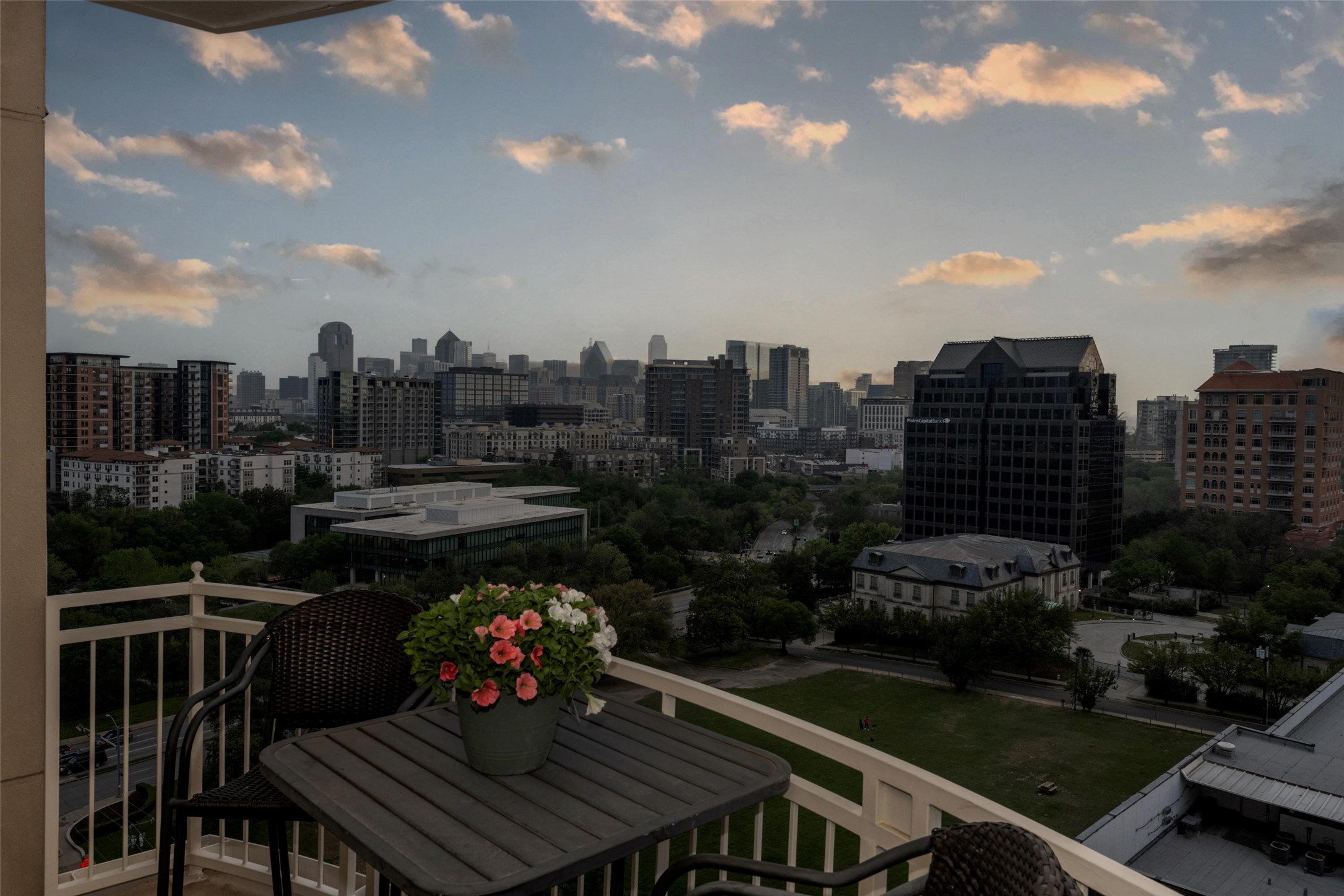 3225 Turtle Creek Boulevard 1214 , Dallas, TX, 75219 | 20884504 | Realty Texas LLC