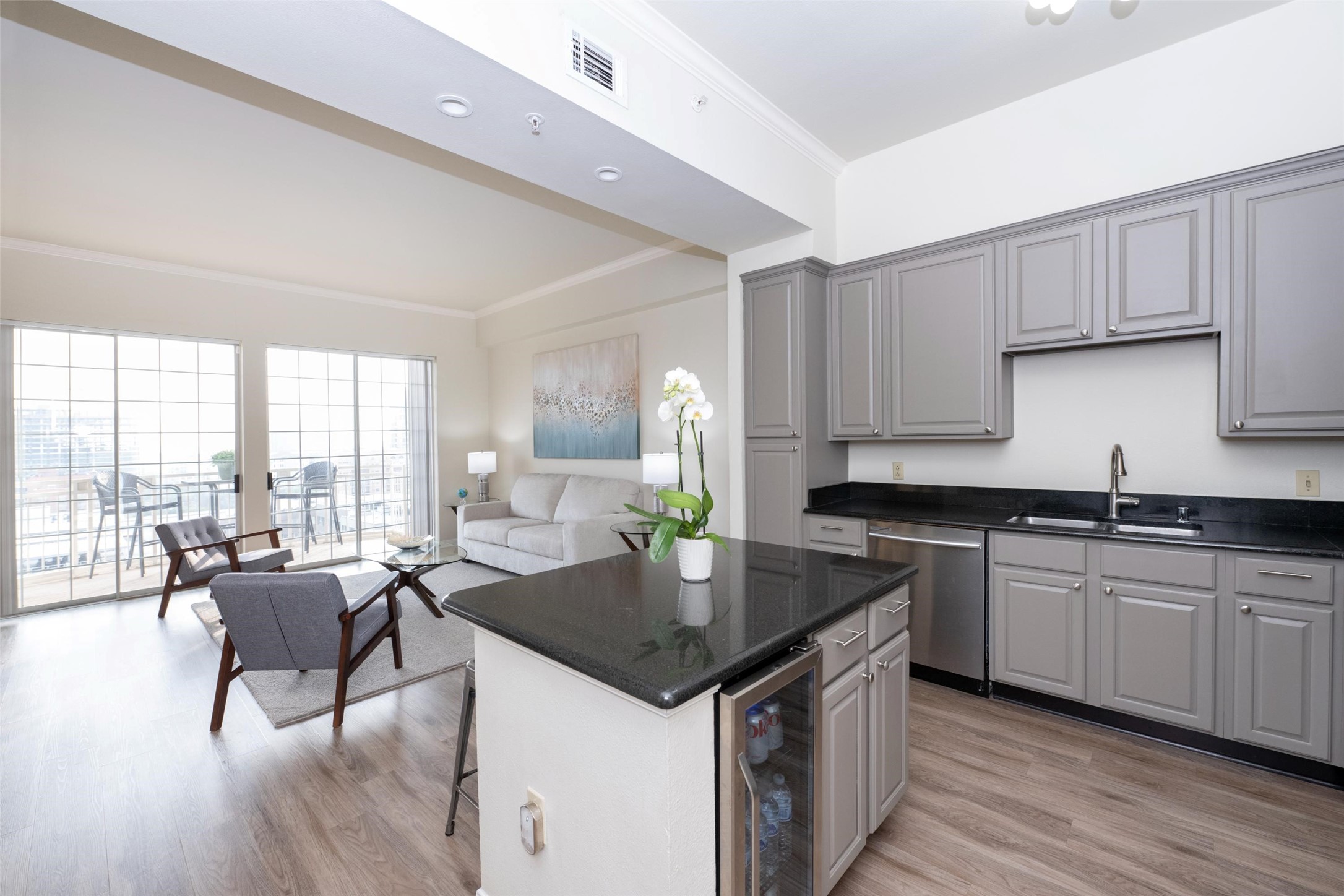 3225 Turtle Creek Boulevard 1214 , Dallas, TX, 75219 | 20884504 | Realty Texas LLC
