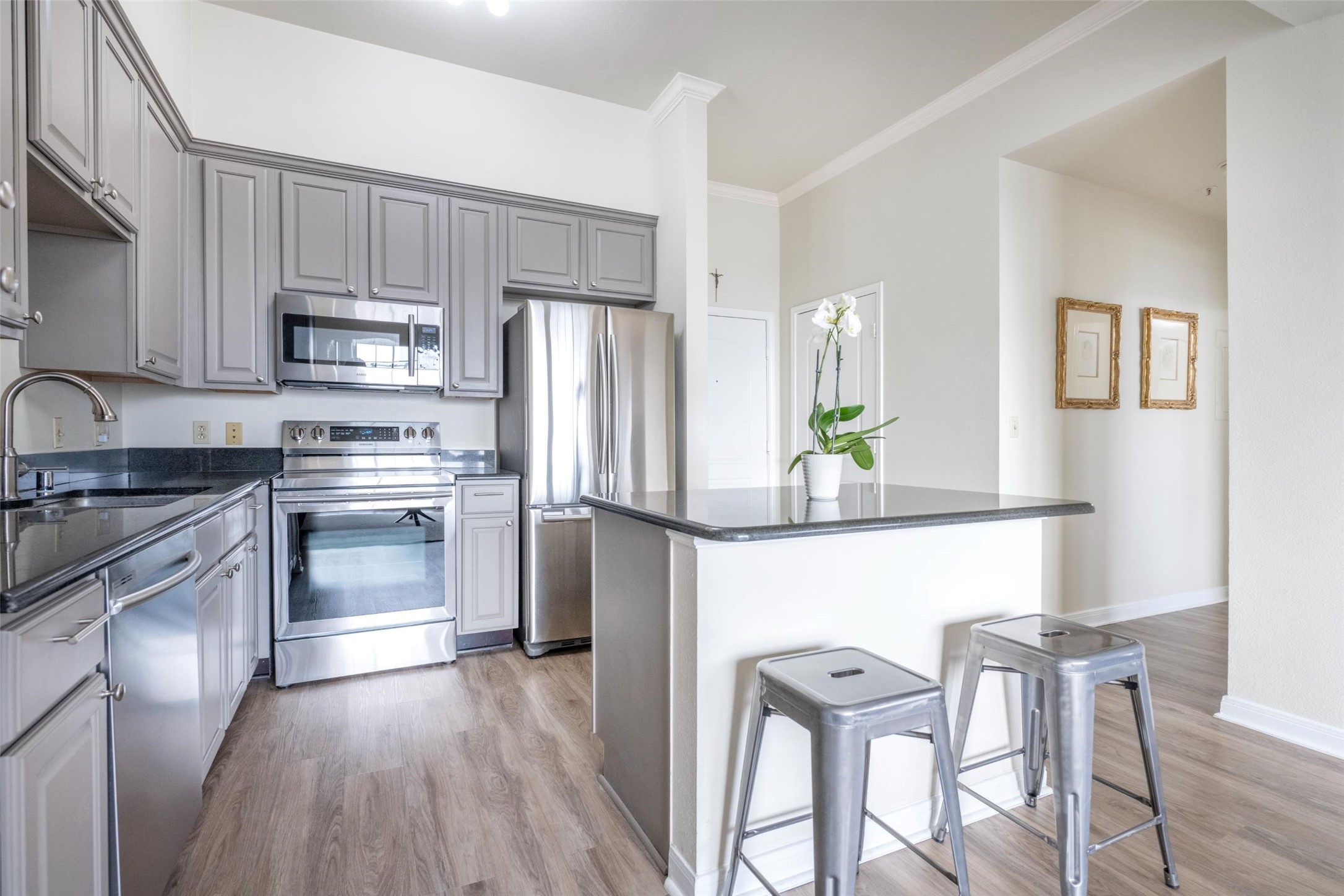 3225 Turtle Creek Boulevard 1214 , Dallas, TX, 75219 | 20884504 | Realty Texas LLC