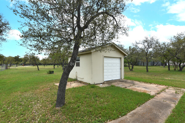 2401 Spanish Oak Trail , Round Rock, TX, 78681 | 2981730 | Realty Texas LLC