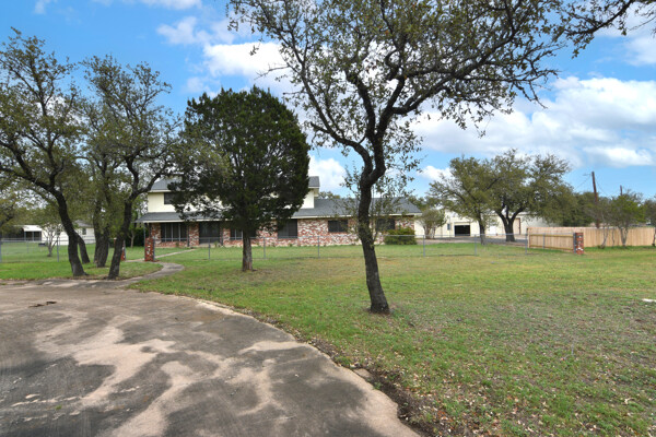 2401 Spanish Oak Trail , Round Rock, TX, 78681 | 2981730 | Realty Texas LLC