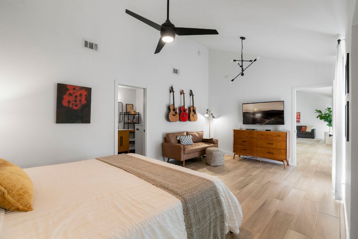 10100 Dobbin Drive , Austin, TX, 78748 | 6357151 | Realty Texas LLC