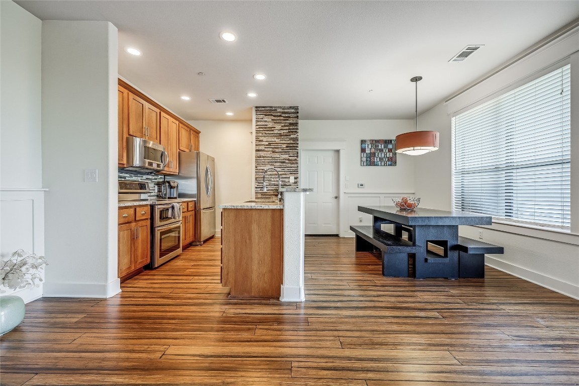17732 Edgewood Way 101 , Jonestown, TX, 78645 | 7695764 | Realty Texas LLC