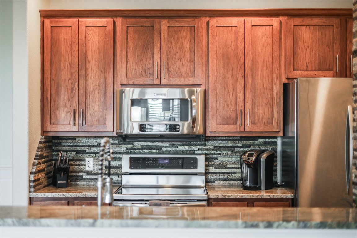 17732 Edgewood Way 101 , Jonestown, TX, 78645 | 7695764 | Realty Texas LLC